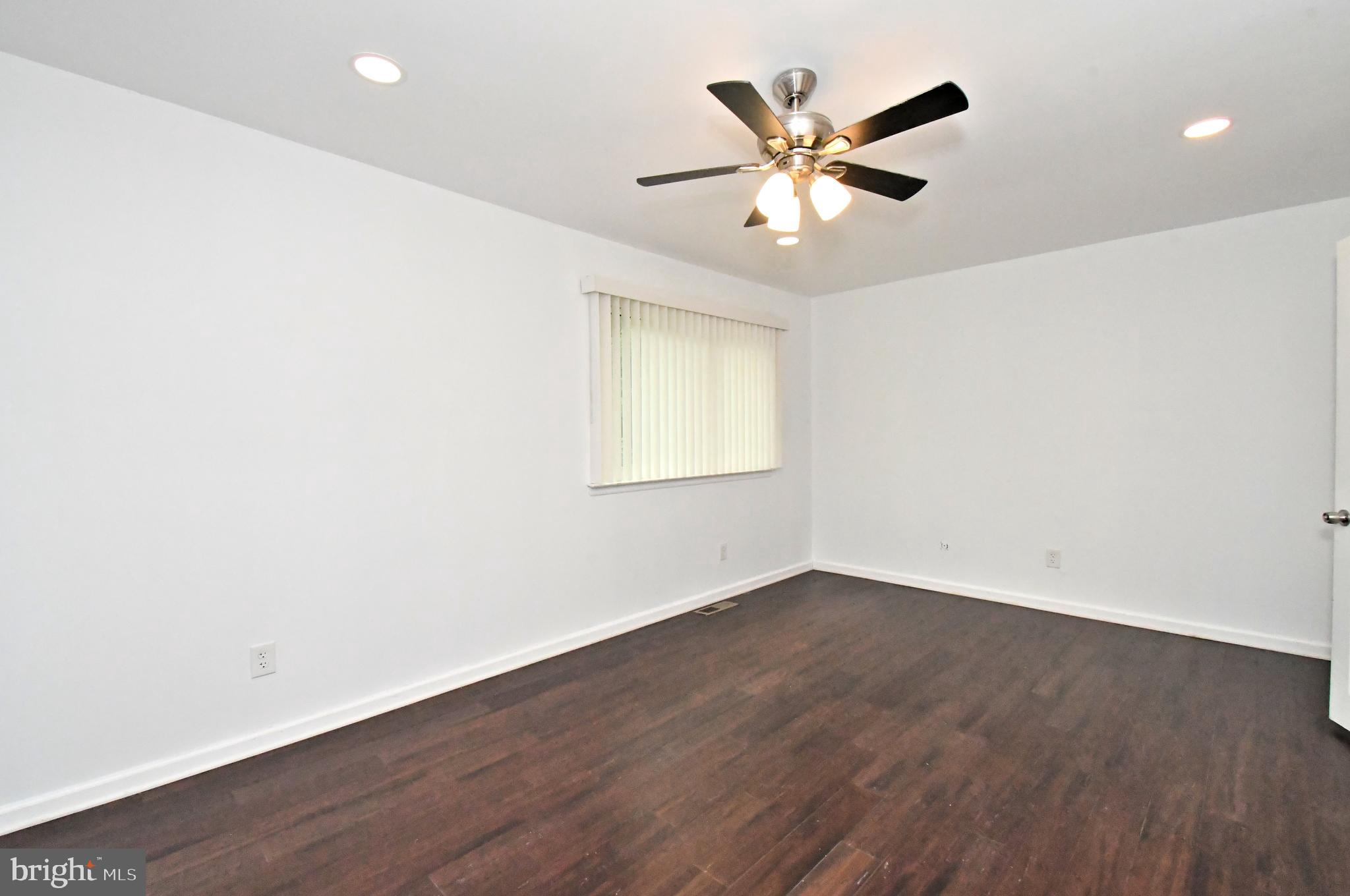 CENTENNIAL RIDGE - Residential