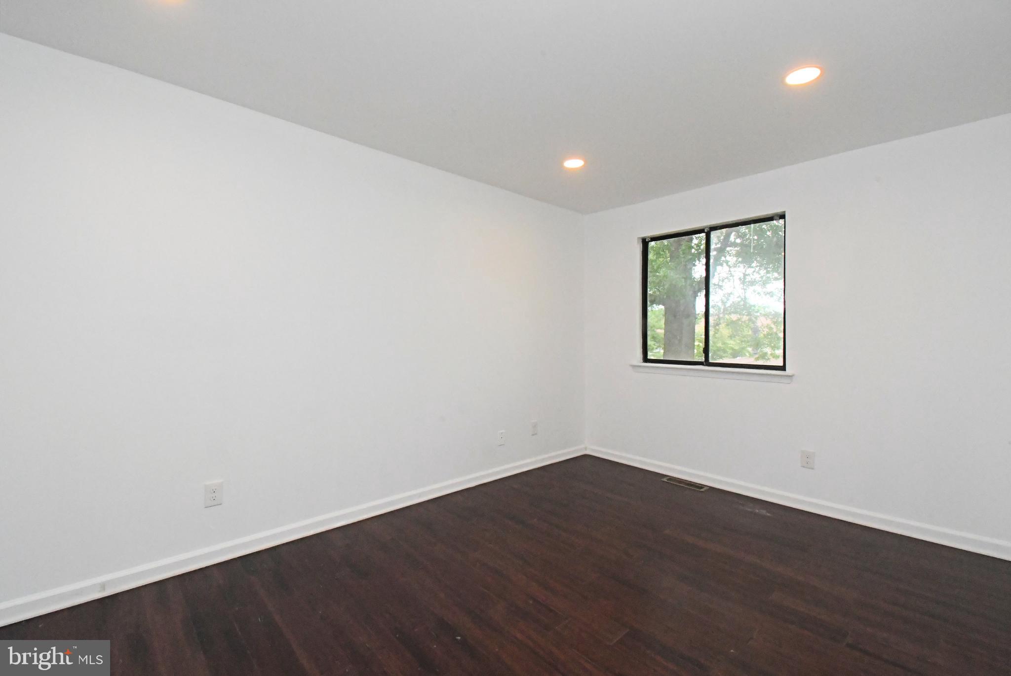 CENTENNIAL RIDGE - Residential