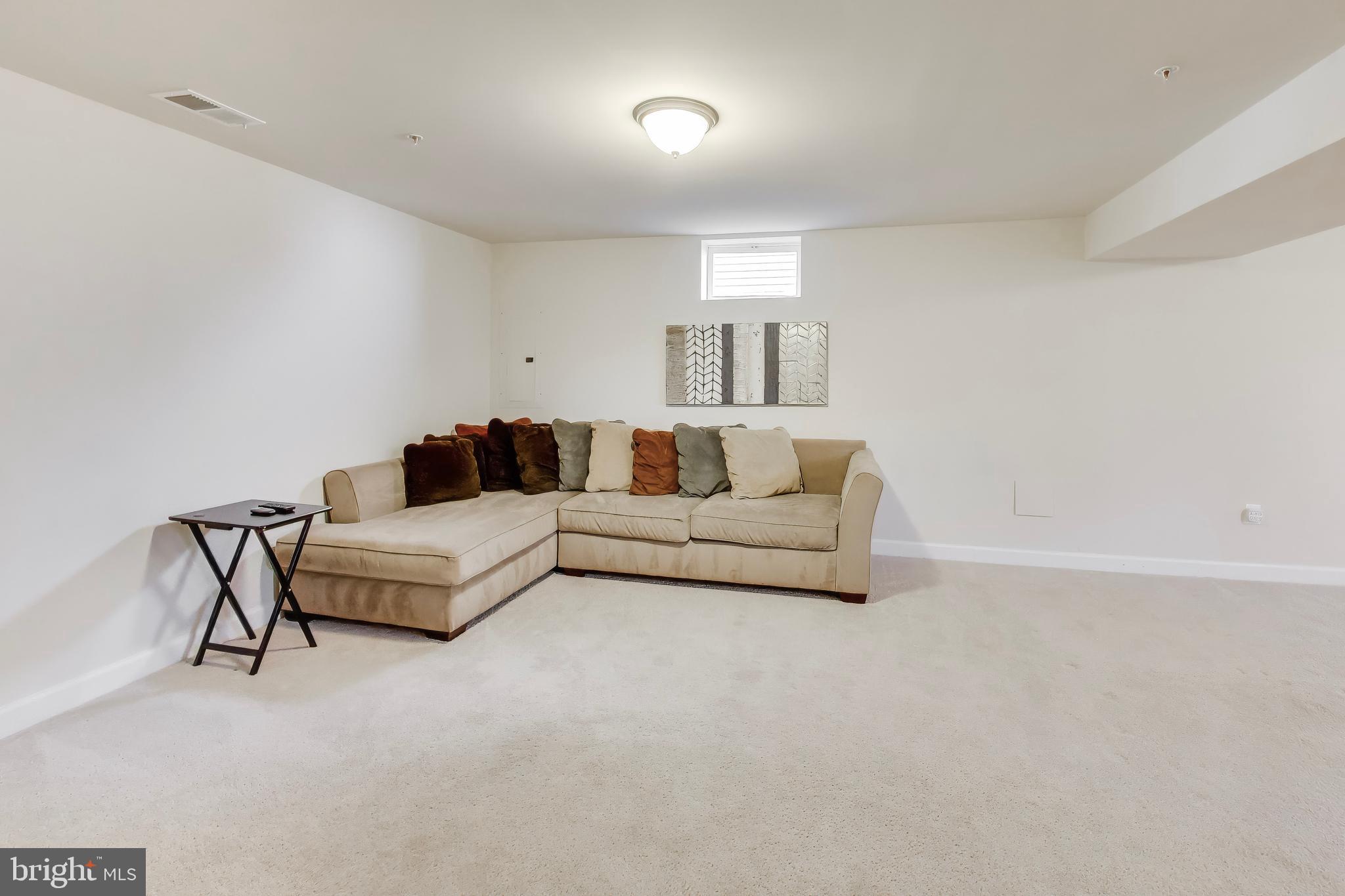 CLOVER RIDGE - Residential