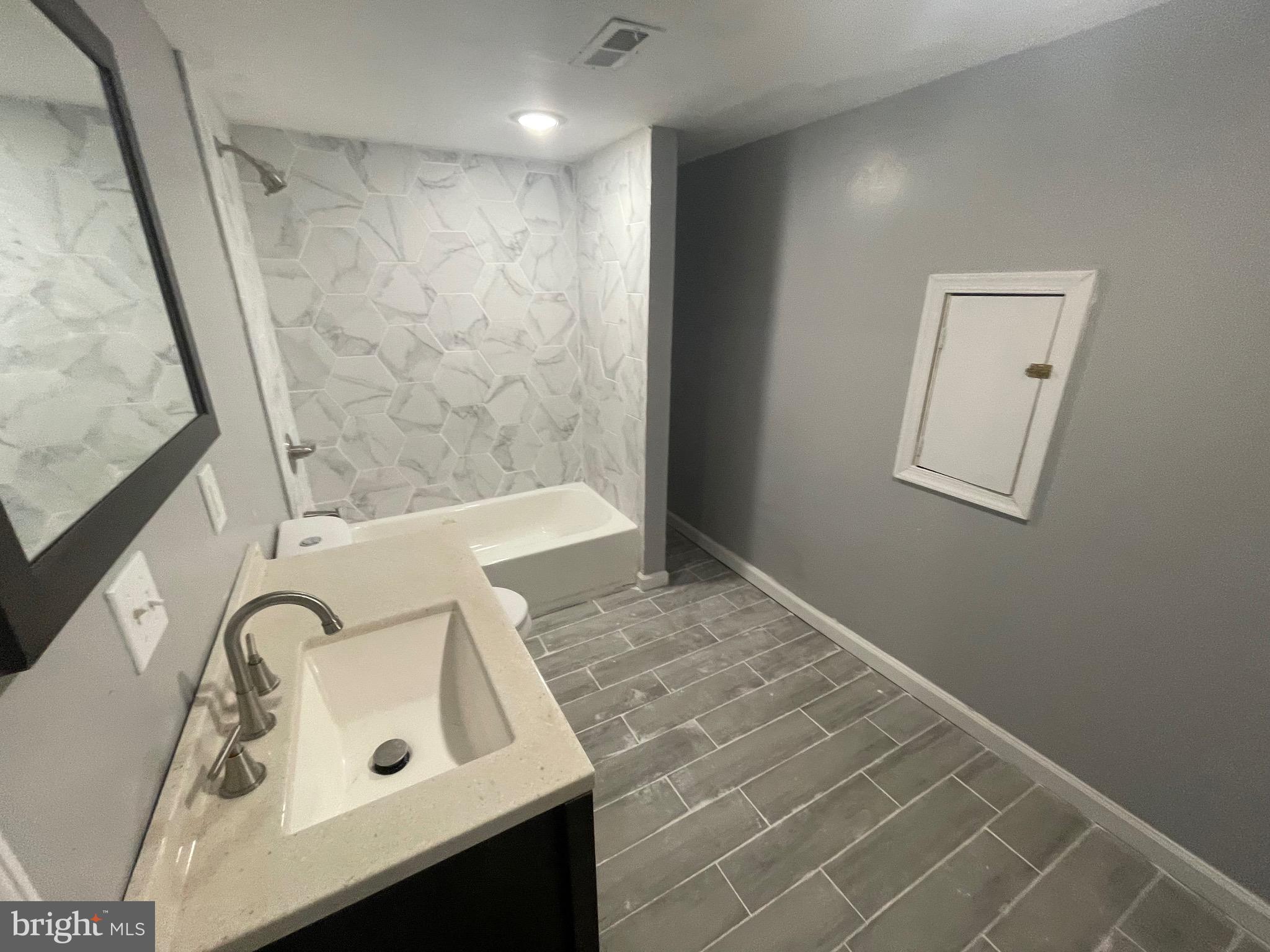 OVERBROOK FARMS - Residential