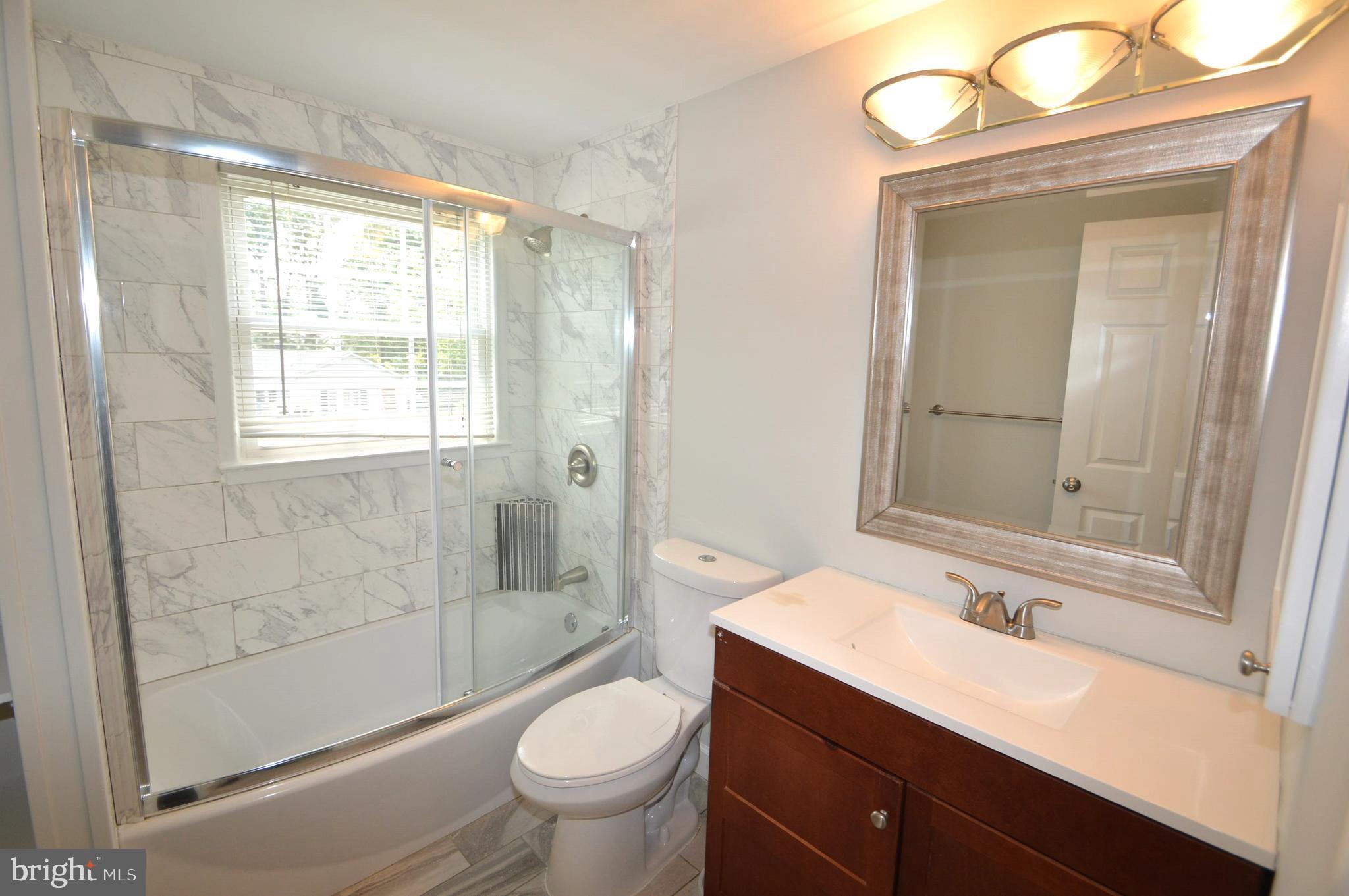 GREENBRIAR - Residential Lease