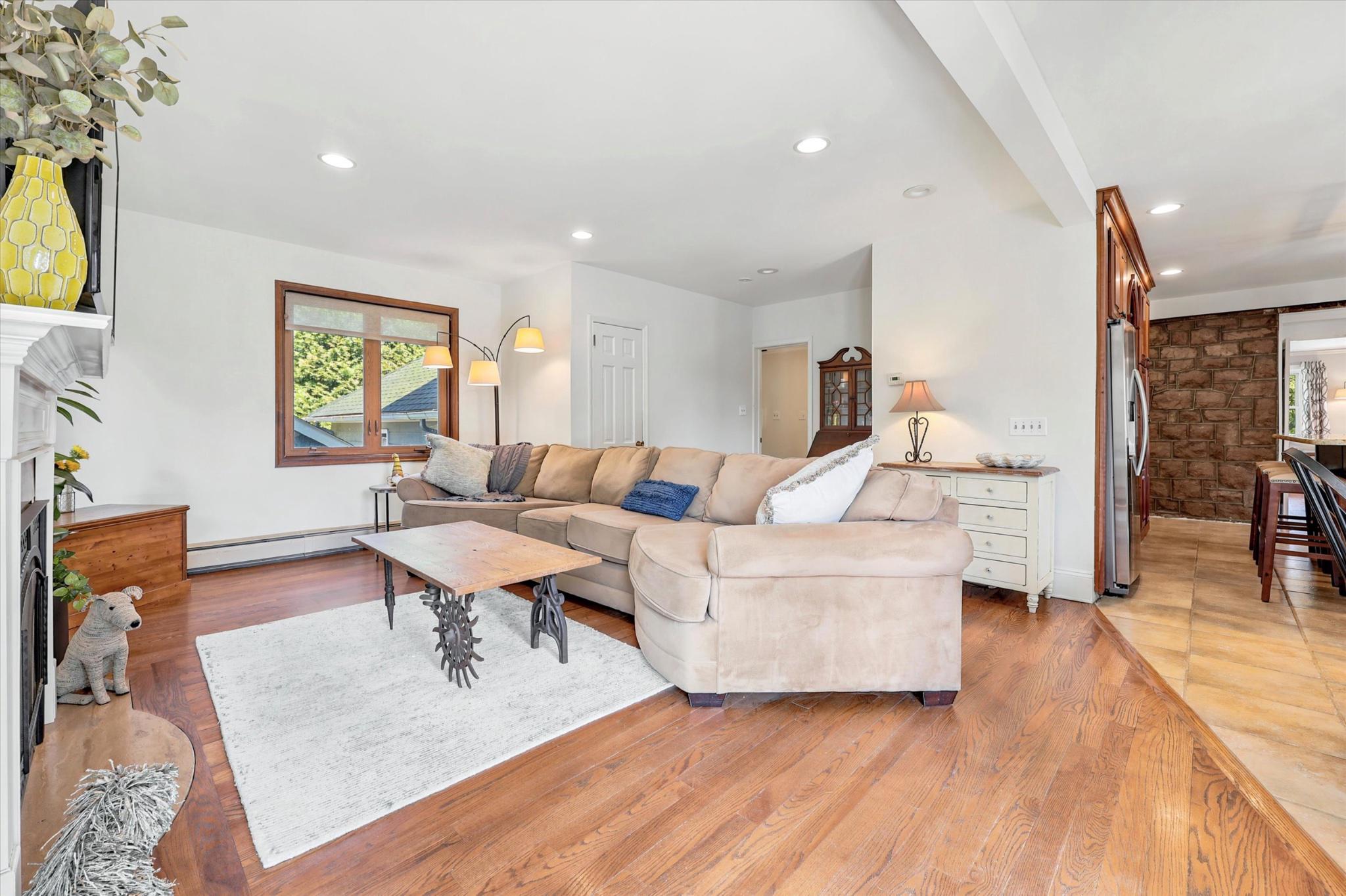 JARRETT CROSSING - Residential
