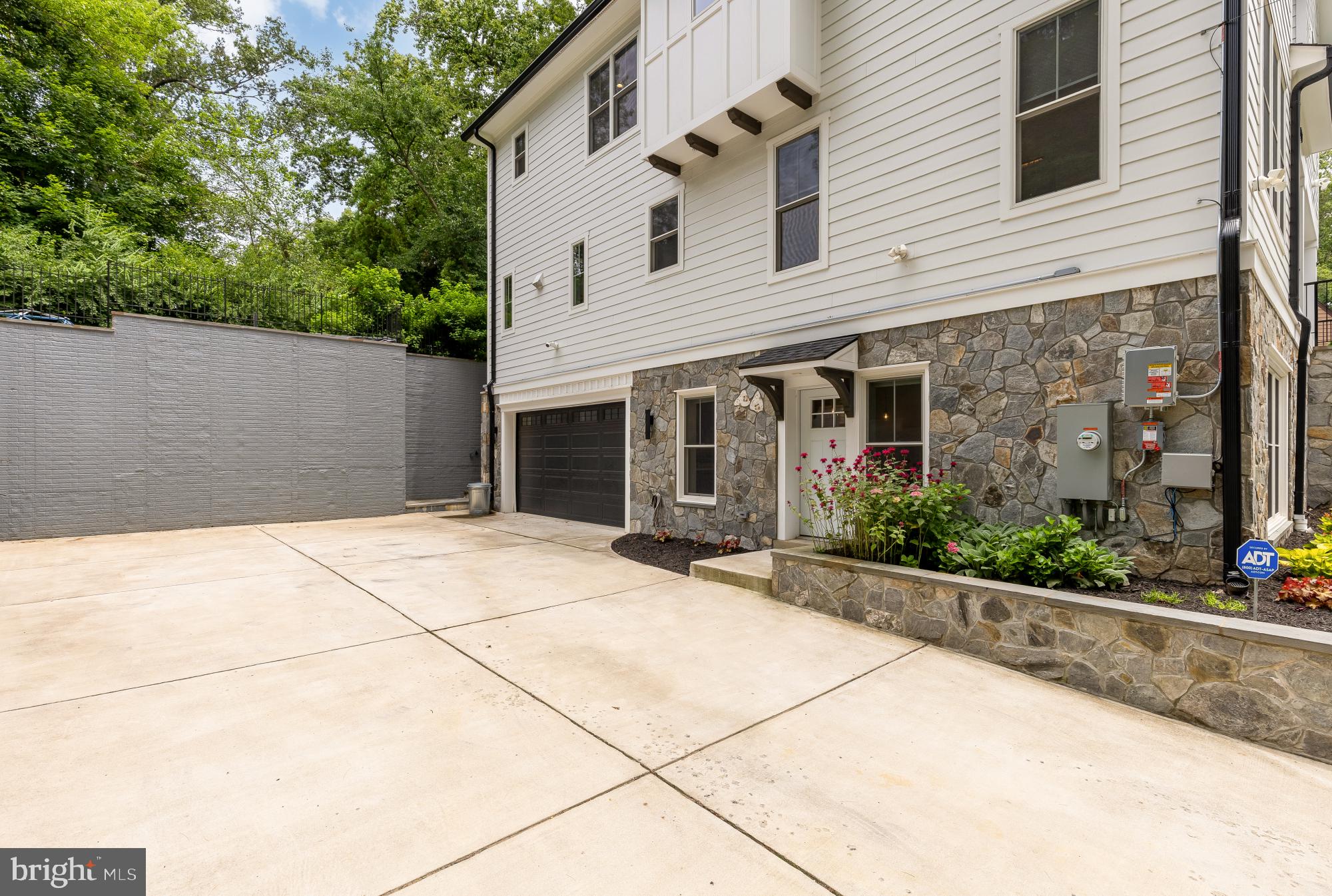 SLIGO PARK HILLS - Residential