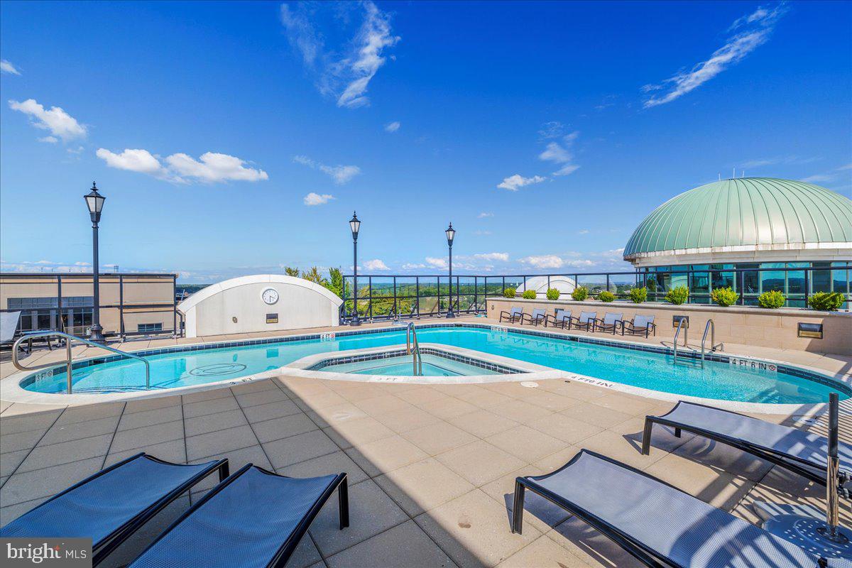 ANNAPOLIS TOWNE CENTRE - Residential Lease