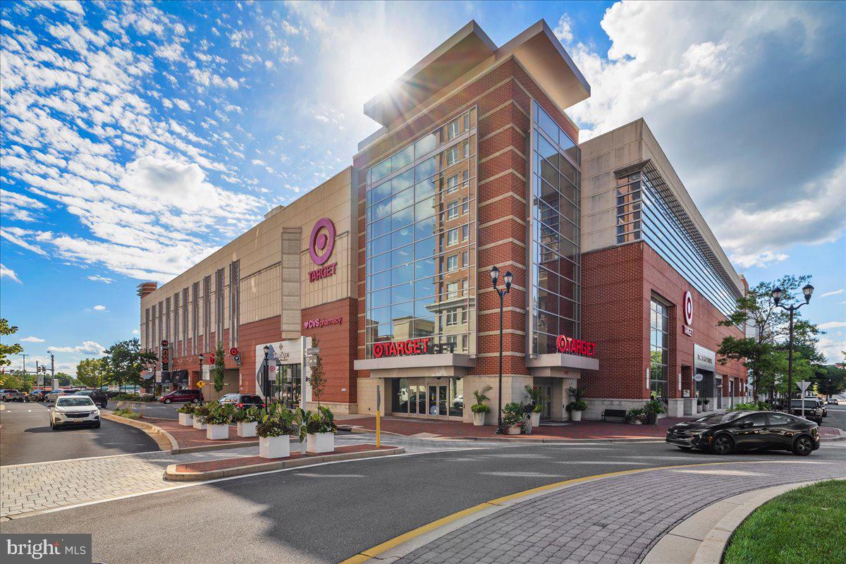 ANNAPOLIS TOWNE CENTRE - Residential Lease