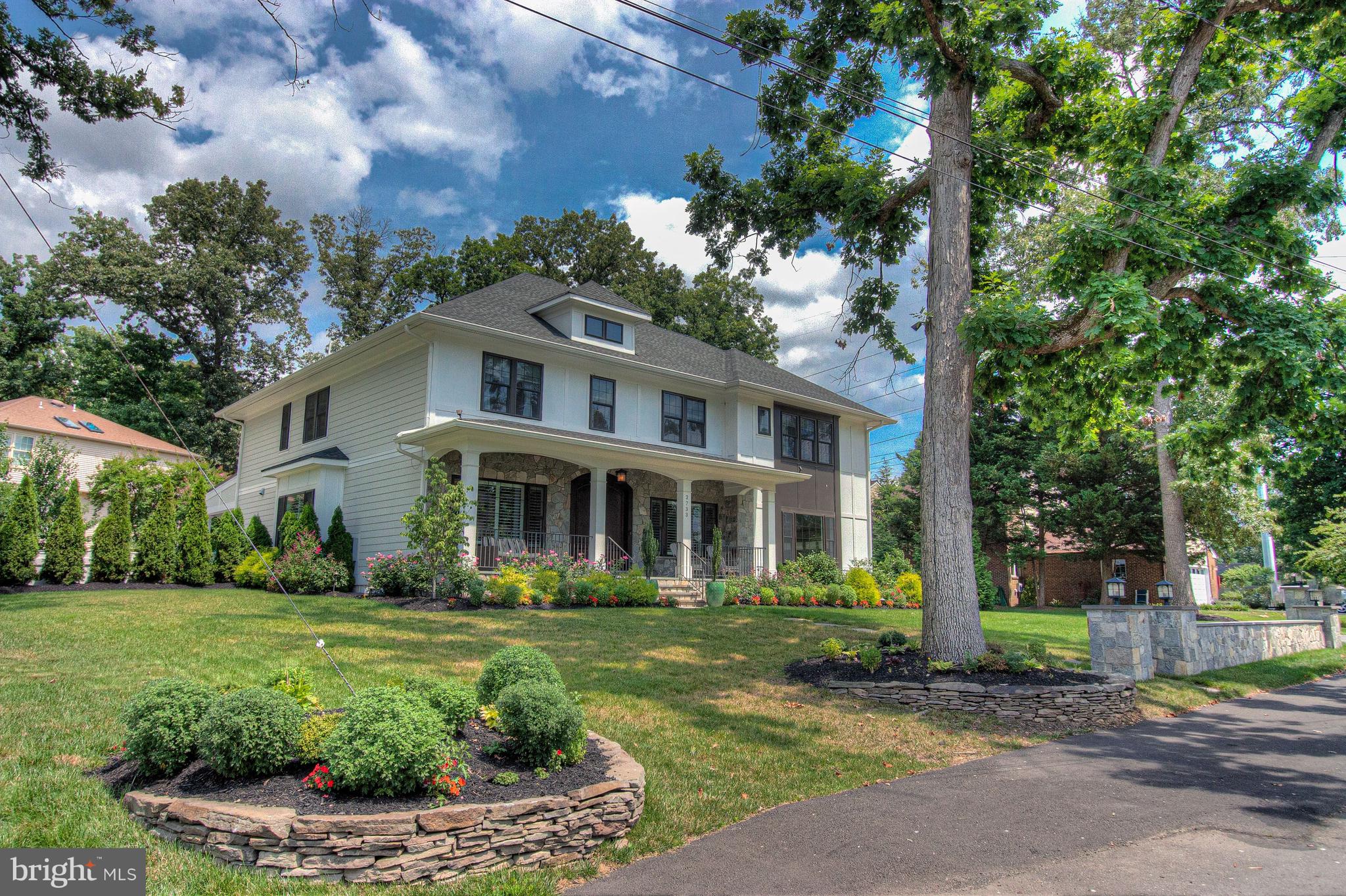 FALLS CHURCH - Residential