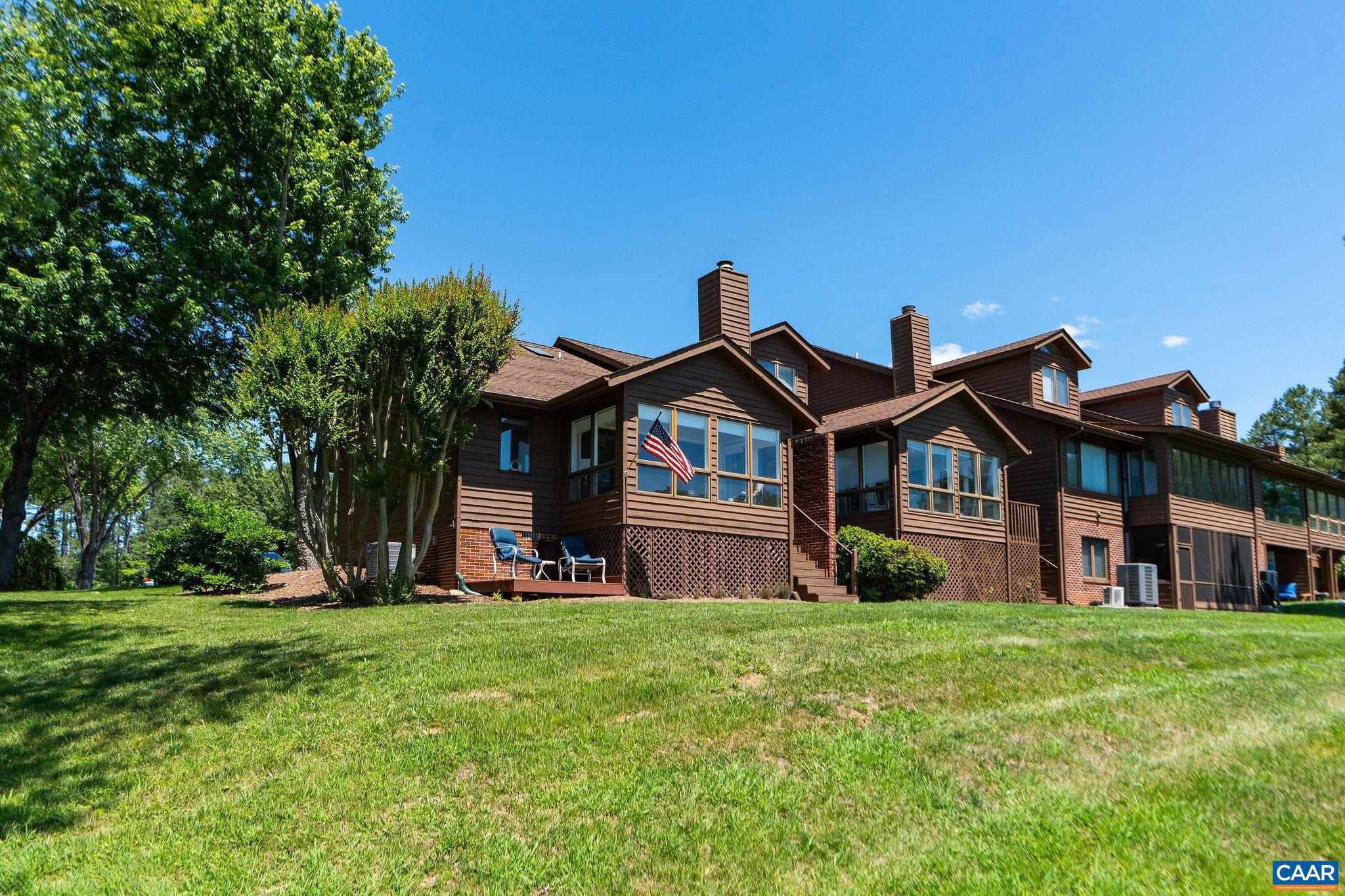 LAKE MONTICELLO - Residential