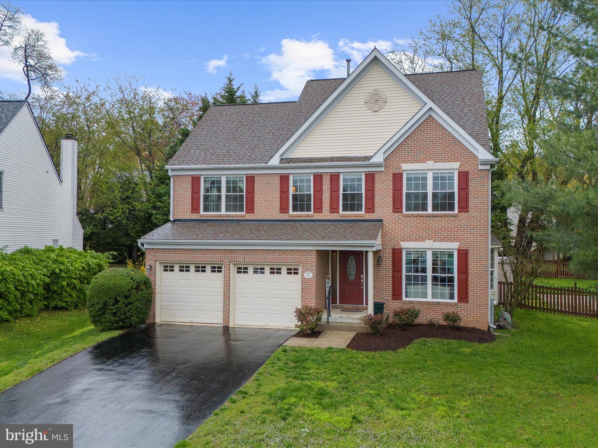 CHAPMAN FARM AT CROFTON - Residential