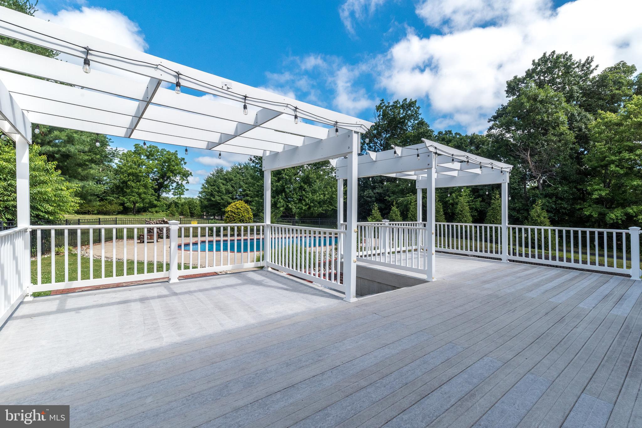 SALFORD RIDGE - Residential