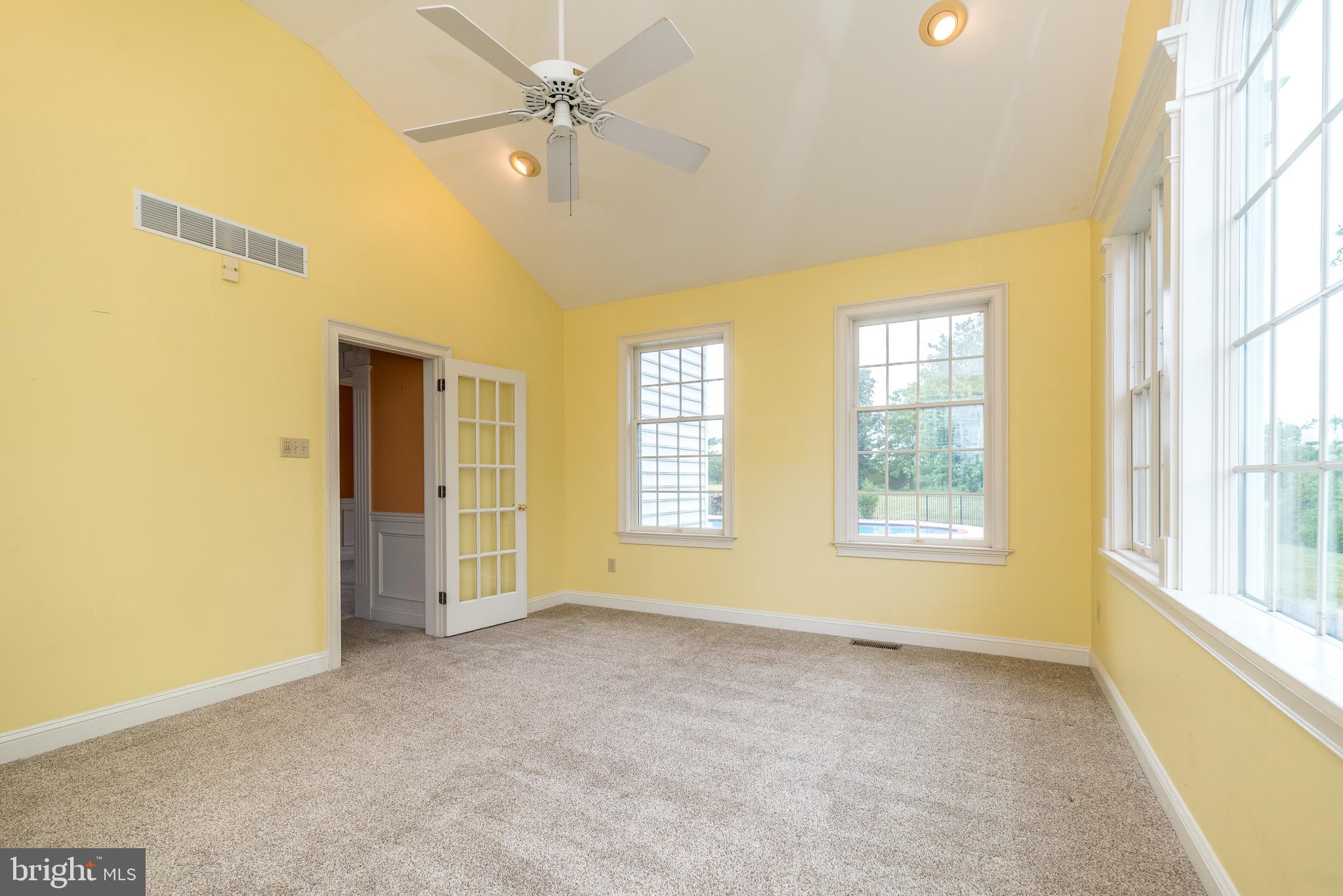 SALFORD RIDGE - Residential