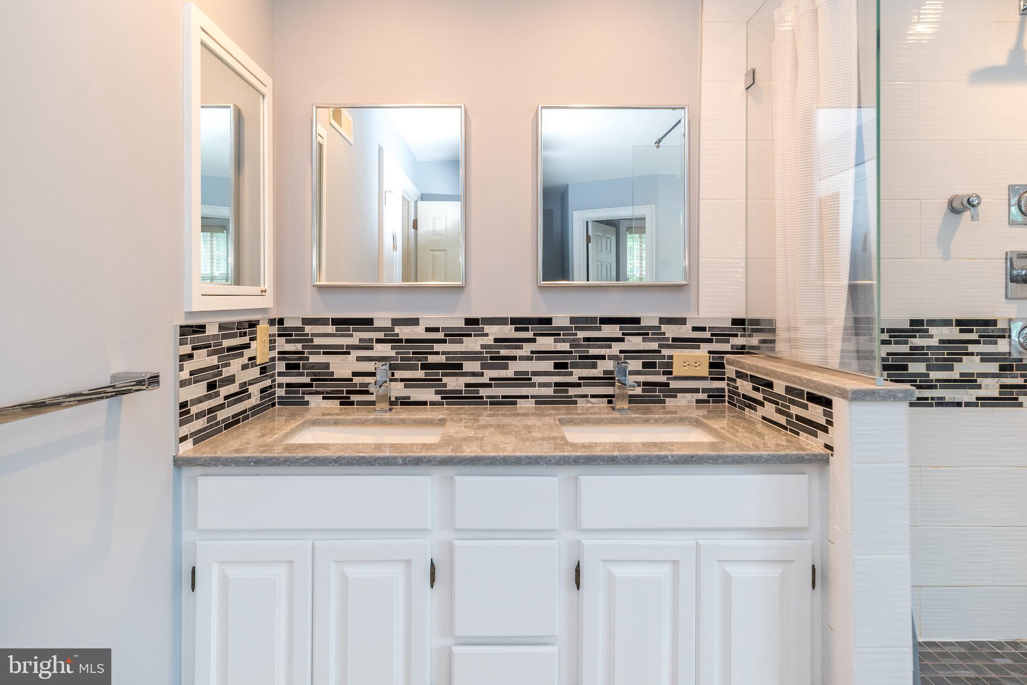 SALFORD RIDGE - Residential