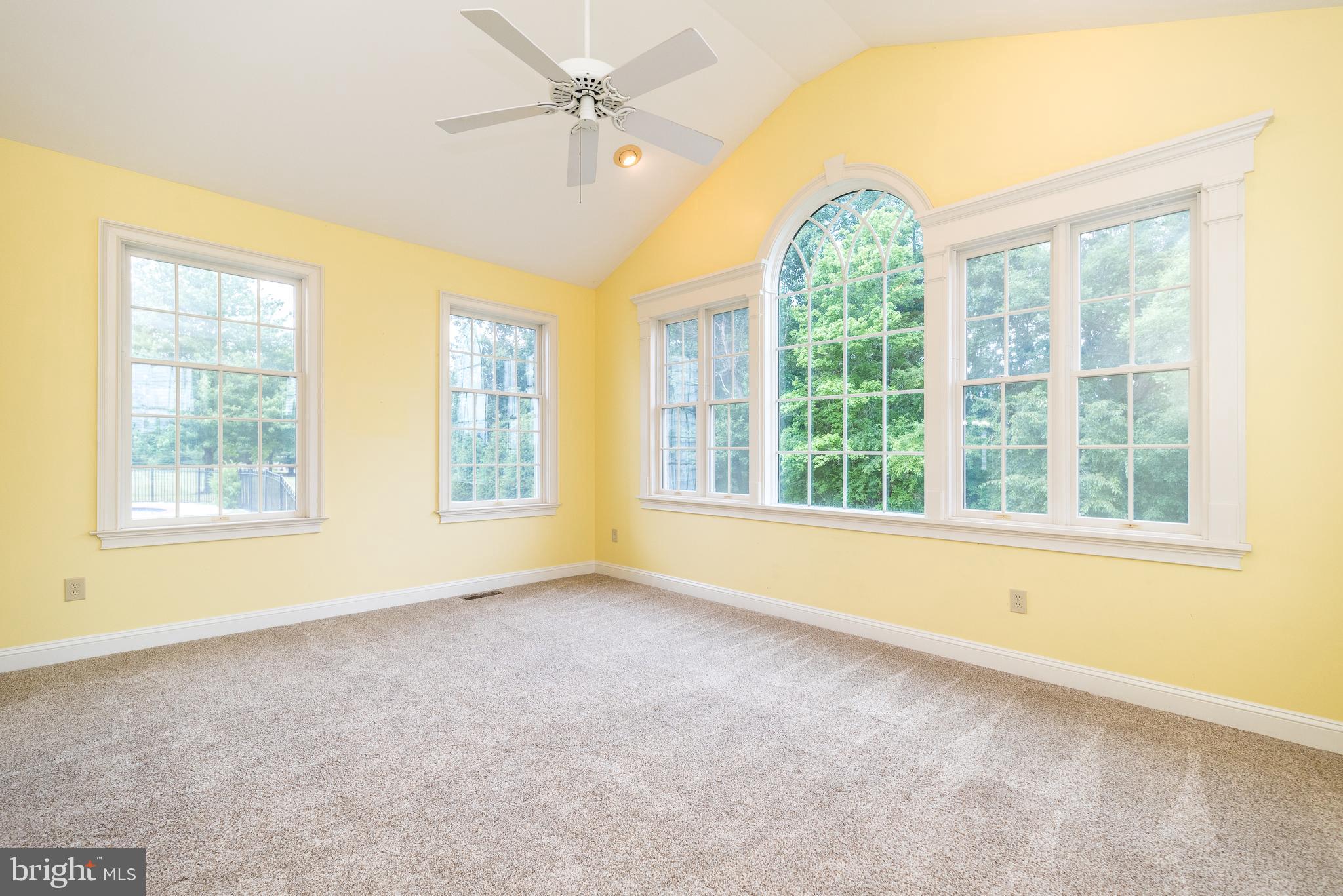 SALFORD RIDGE - Residential