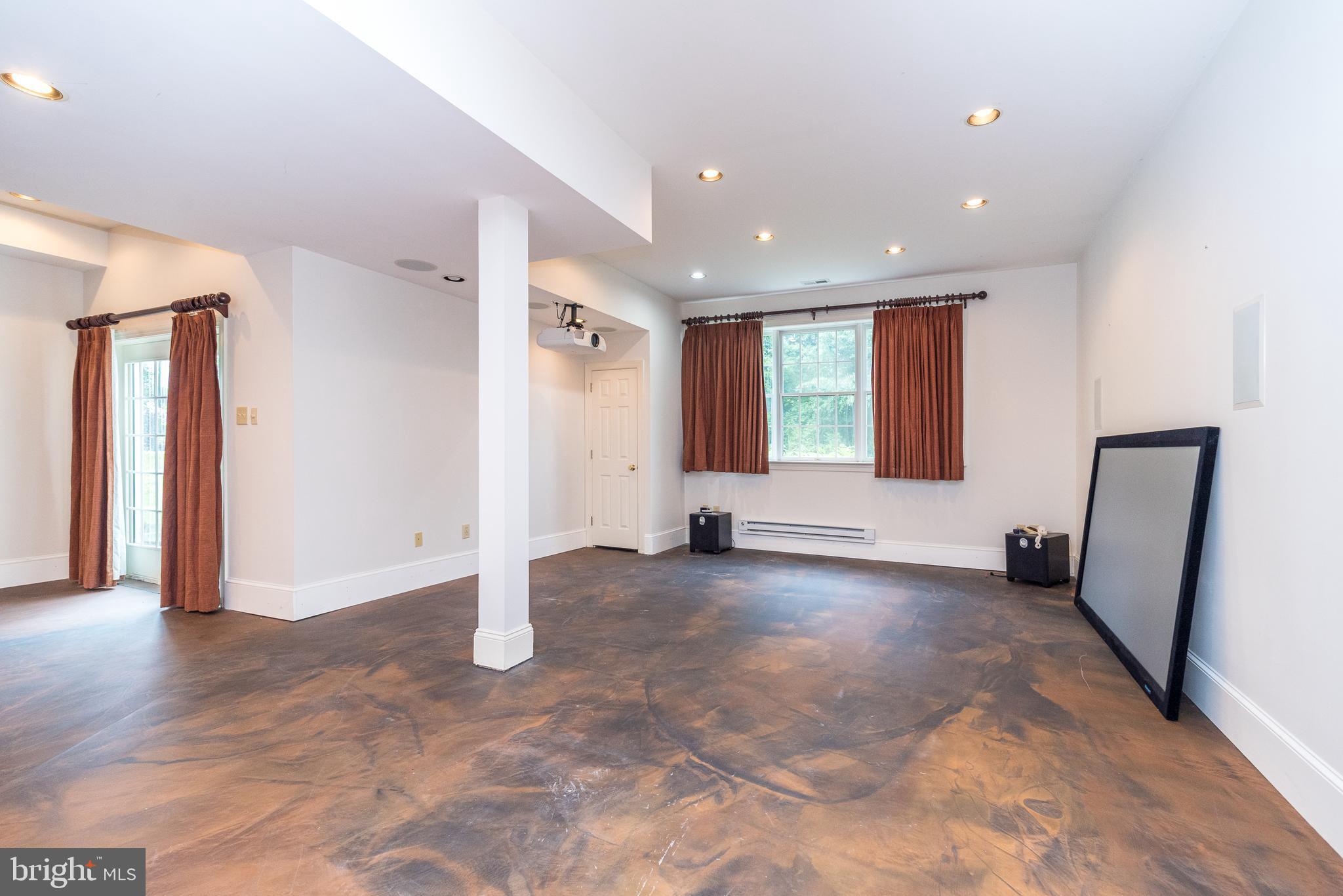 SALFORD RIDGE - Residential