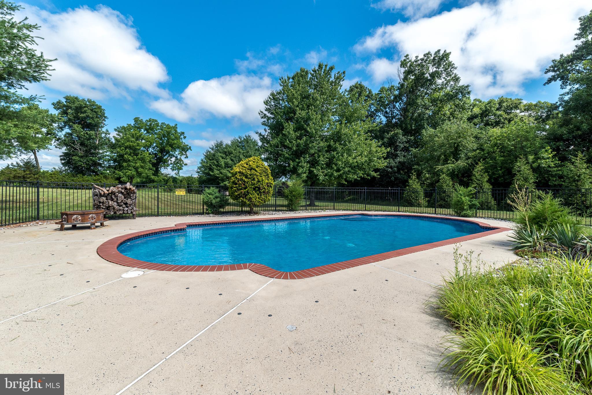 SALFORD RIDGE - Residential
