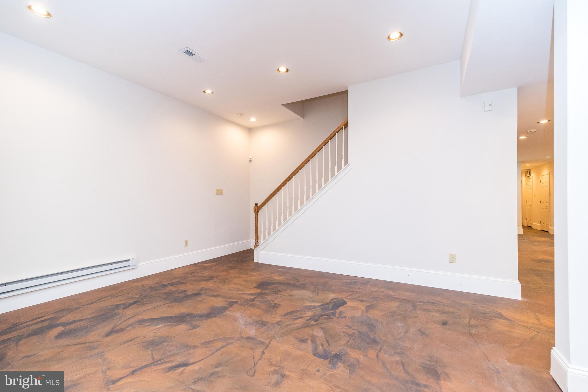 SALFORD RIDGE - Residential
