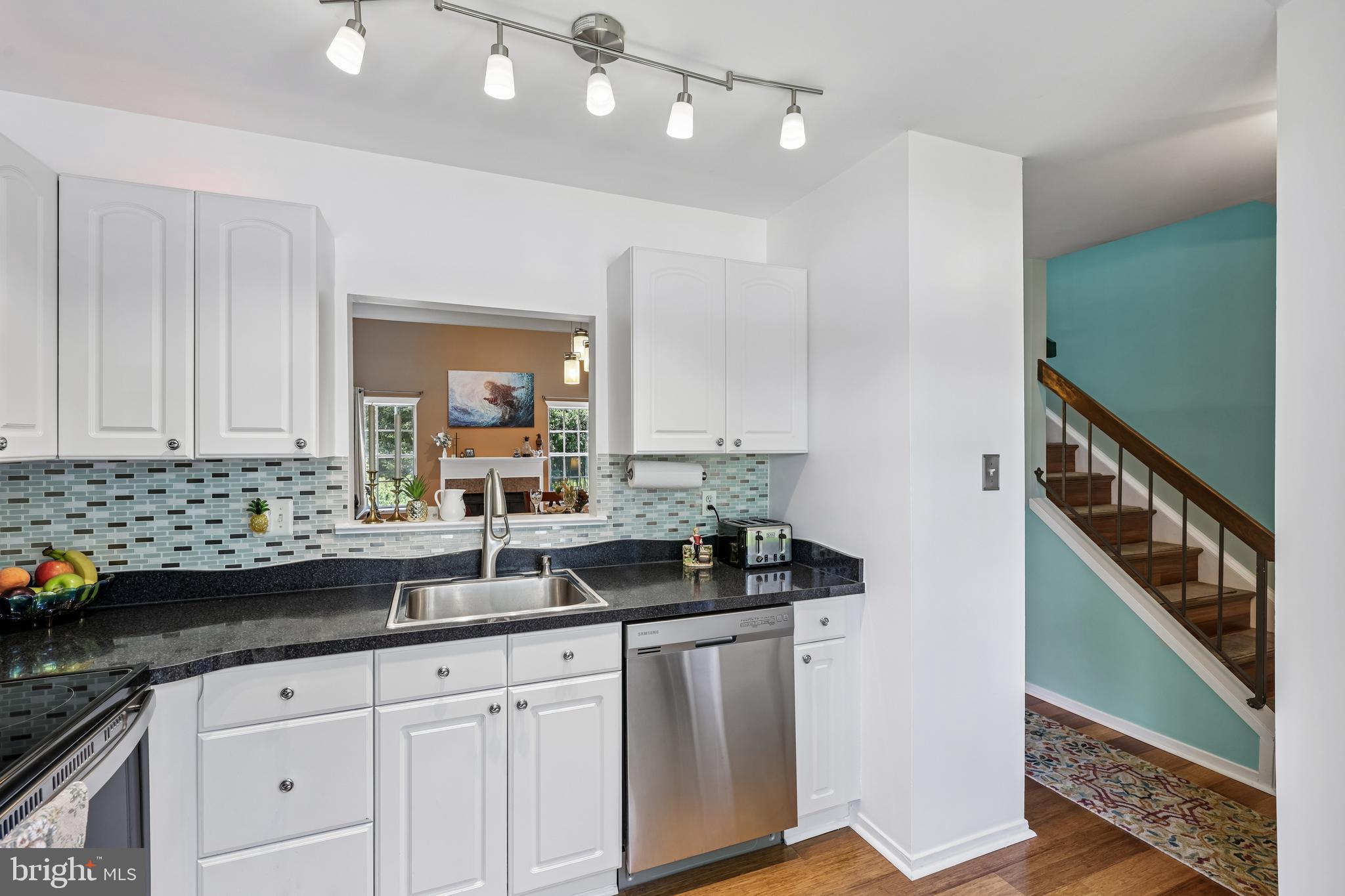 CHURCHILL TOWN SECTOR - Residential