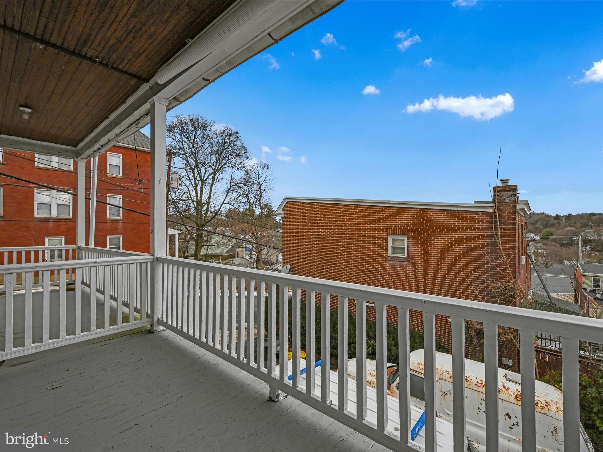 POTTSVILLE - Residential
