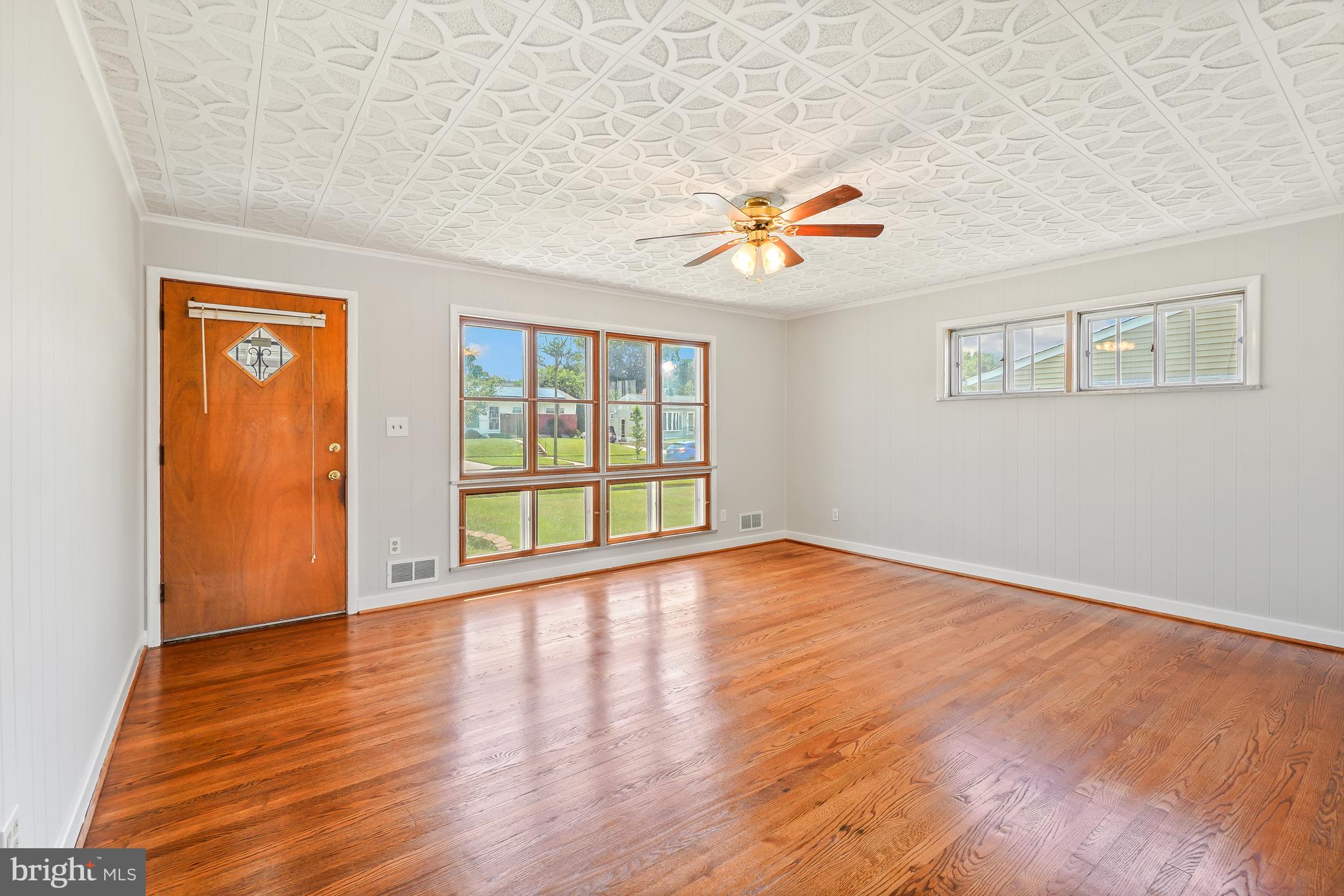 HAMILTON HILLS - Residential