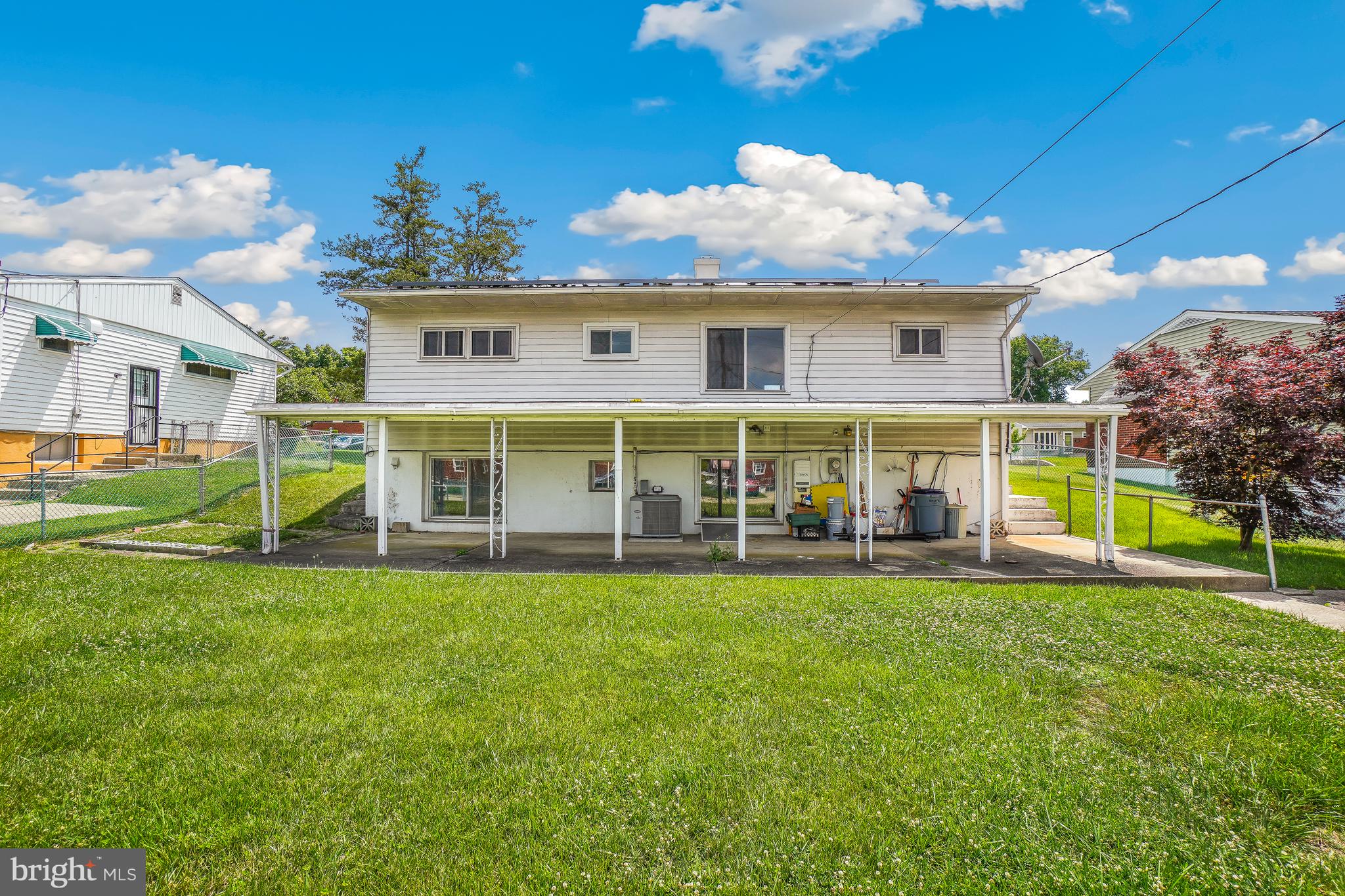 HAMILTON HILLS - Residential