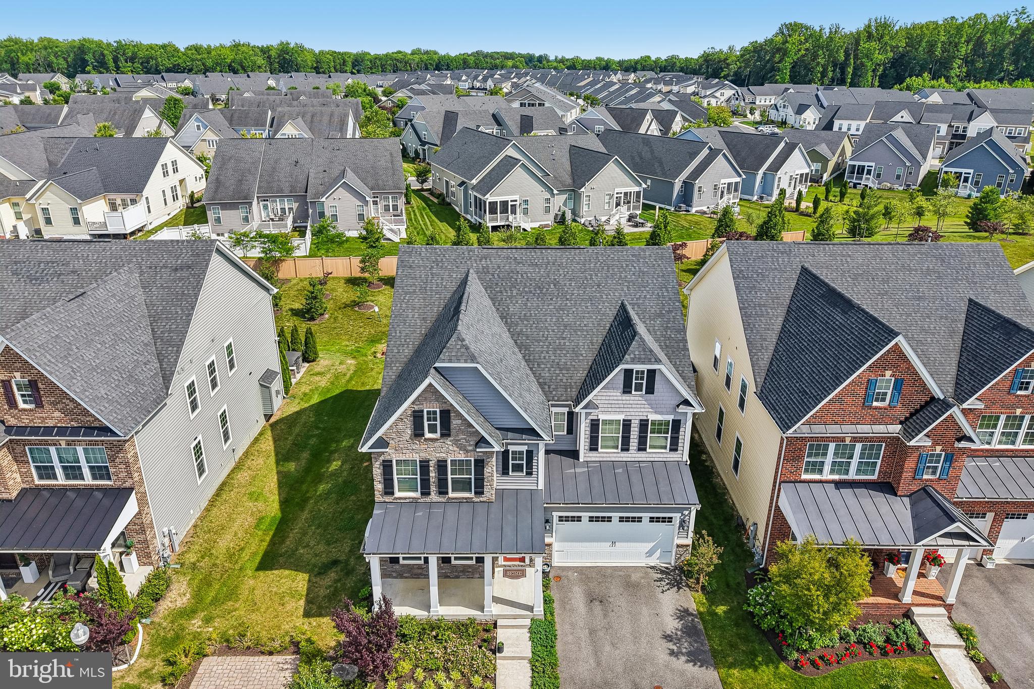 TWO RIVERS - Residential