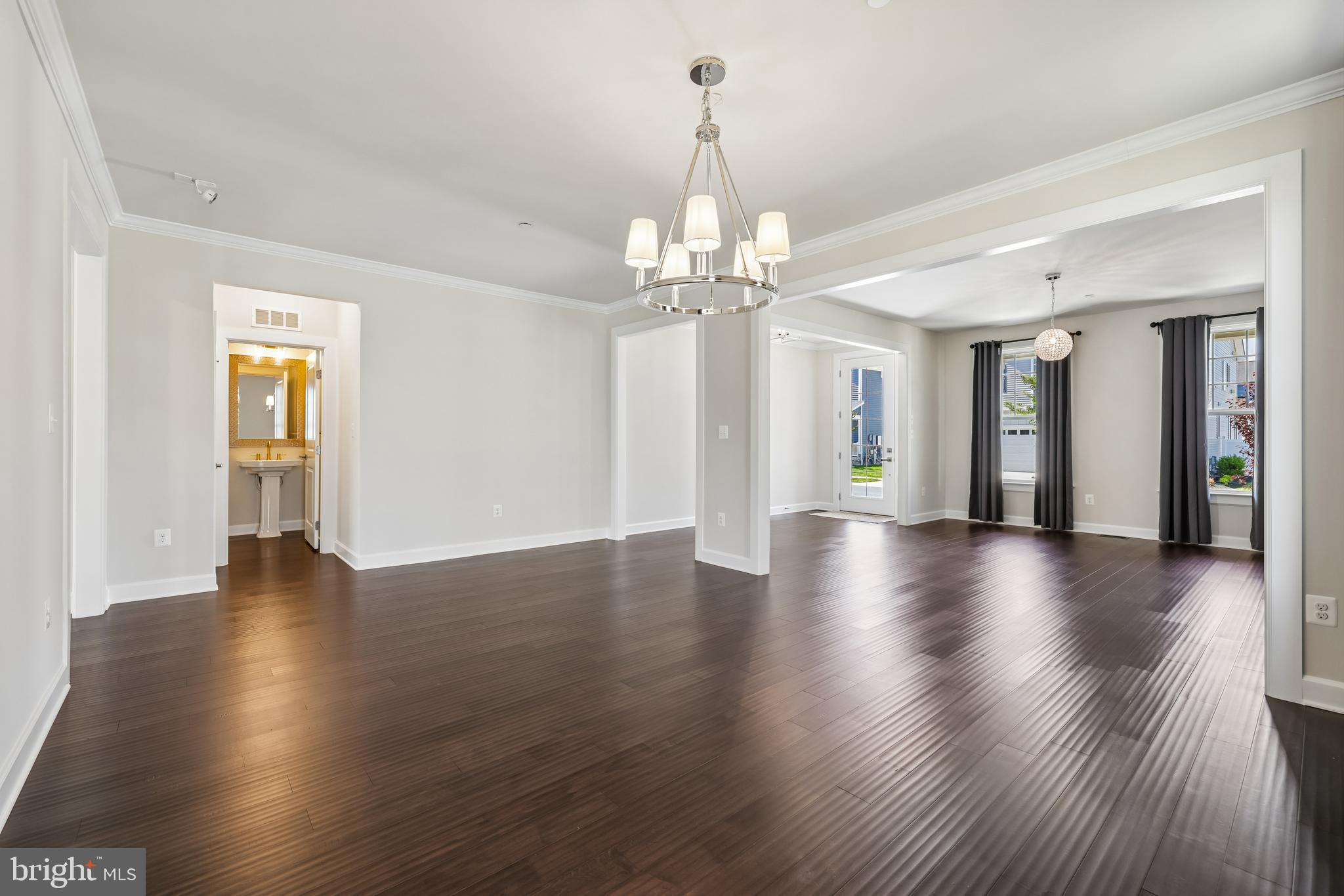 TWO RIVERS - Residential