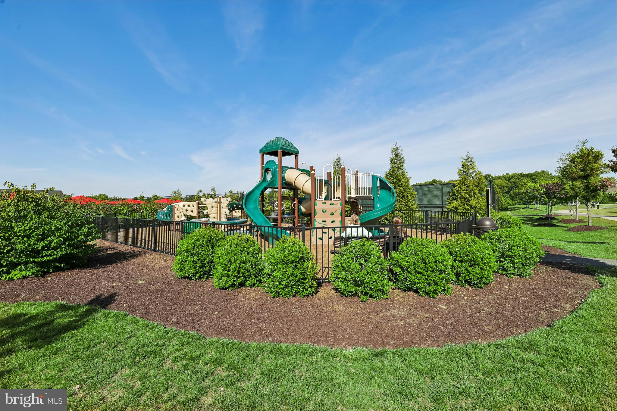 TWO RIVERS - Residential