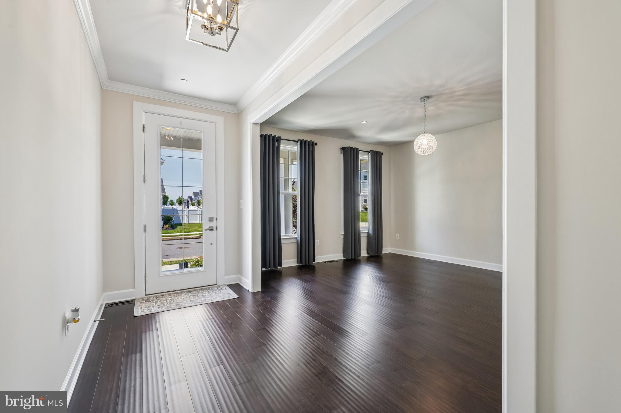 TWO RIVERS - Residential
