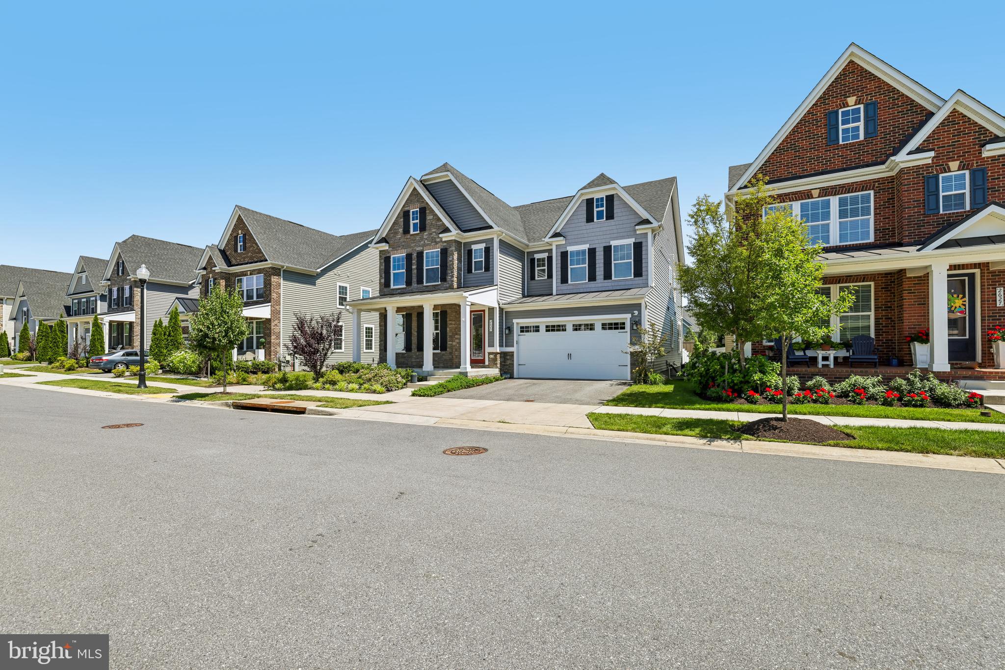 TWO RIVERS - Residential