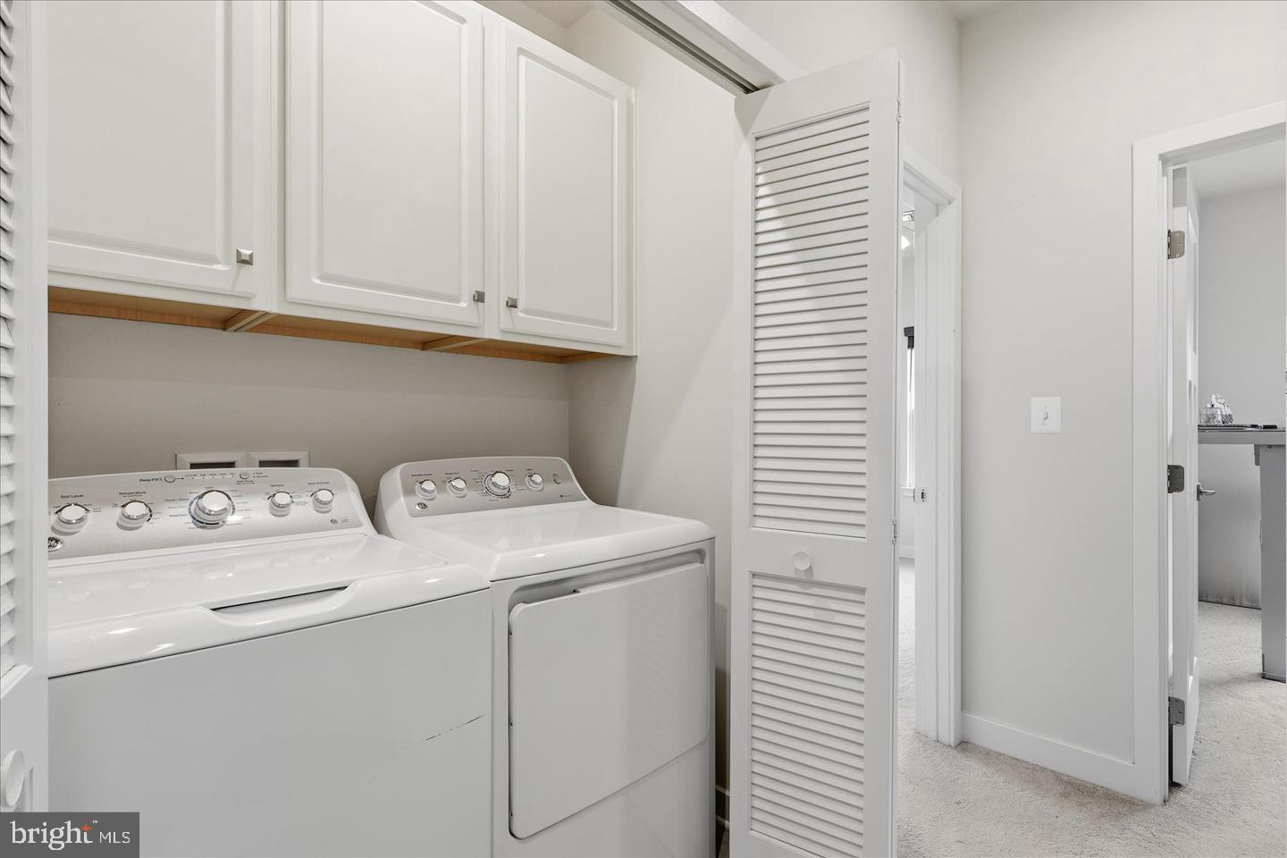 ARCOLA TOWN CENTER - Residential
