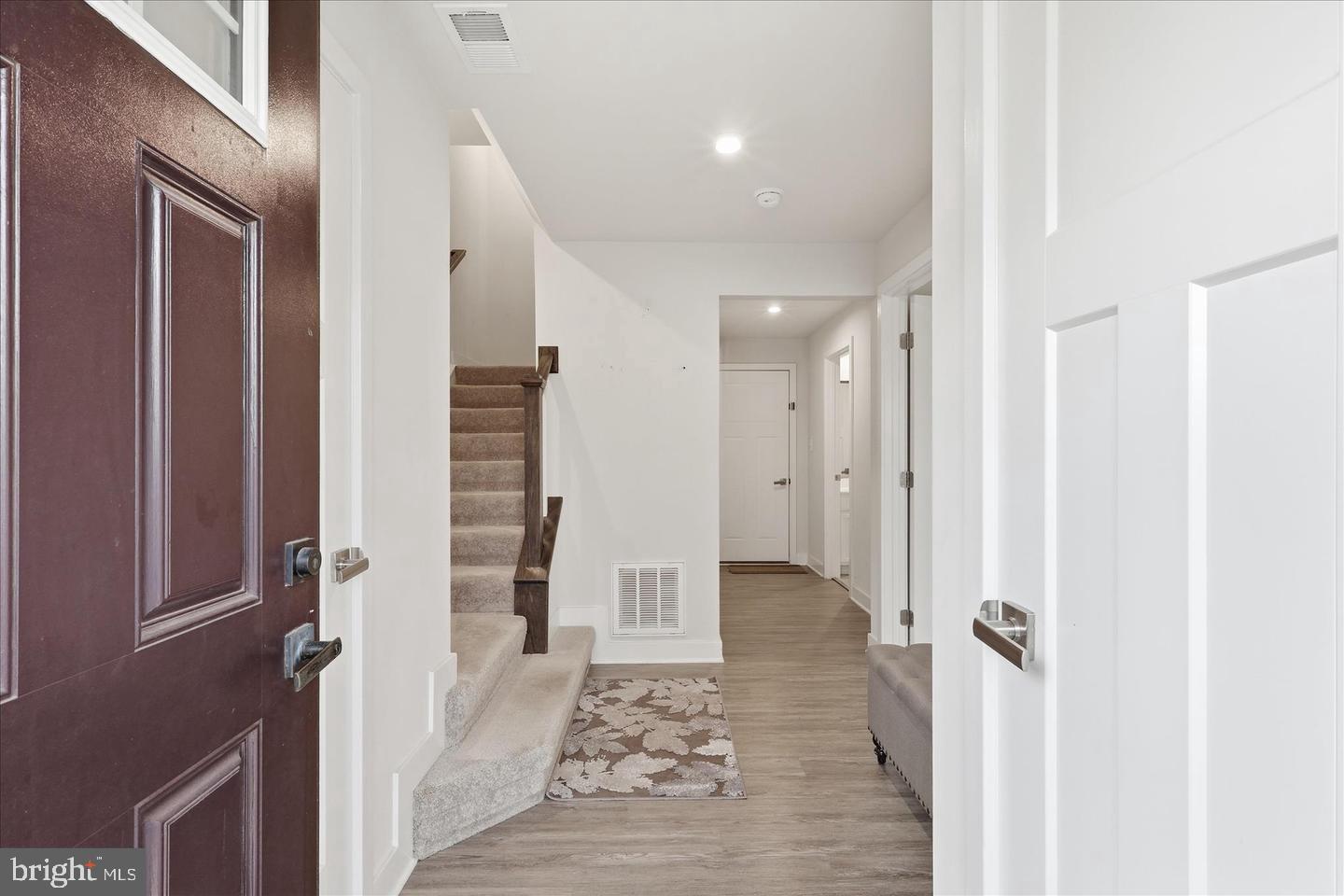 ARCOLA TOWN CENTER - Residential