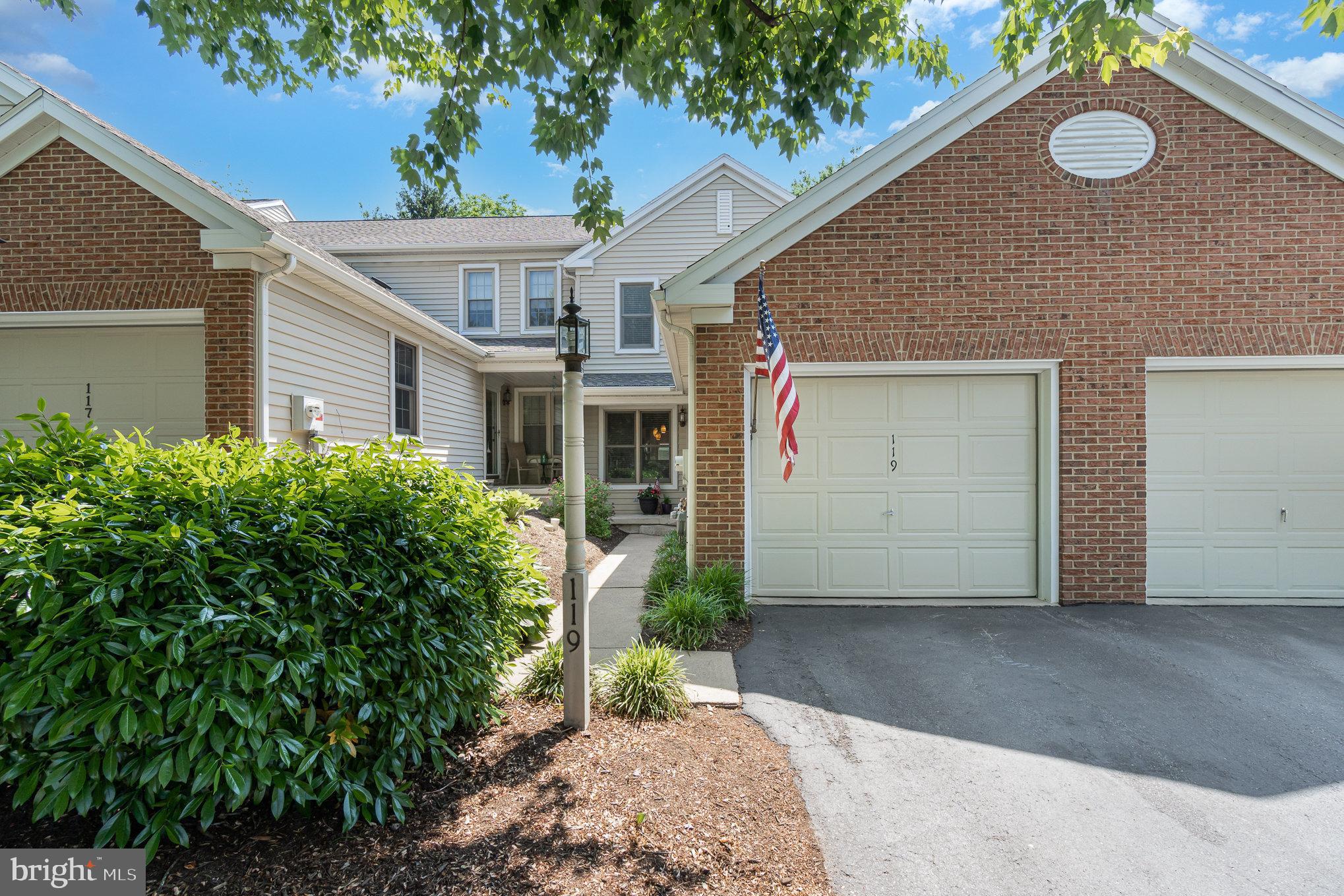 MALLARD LANDING - Residential
