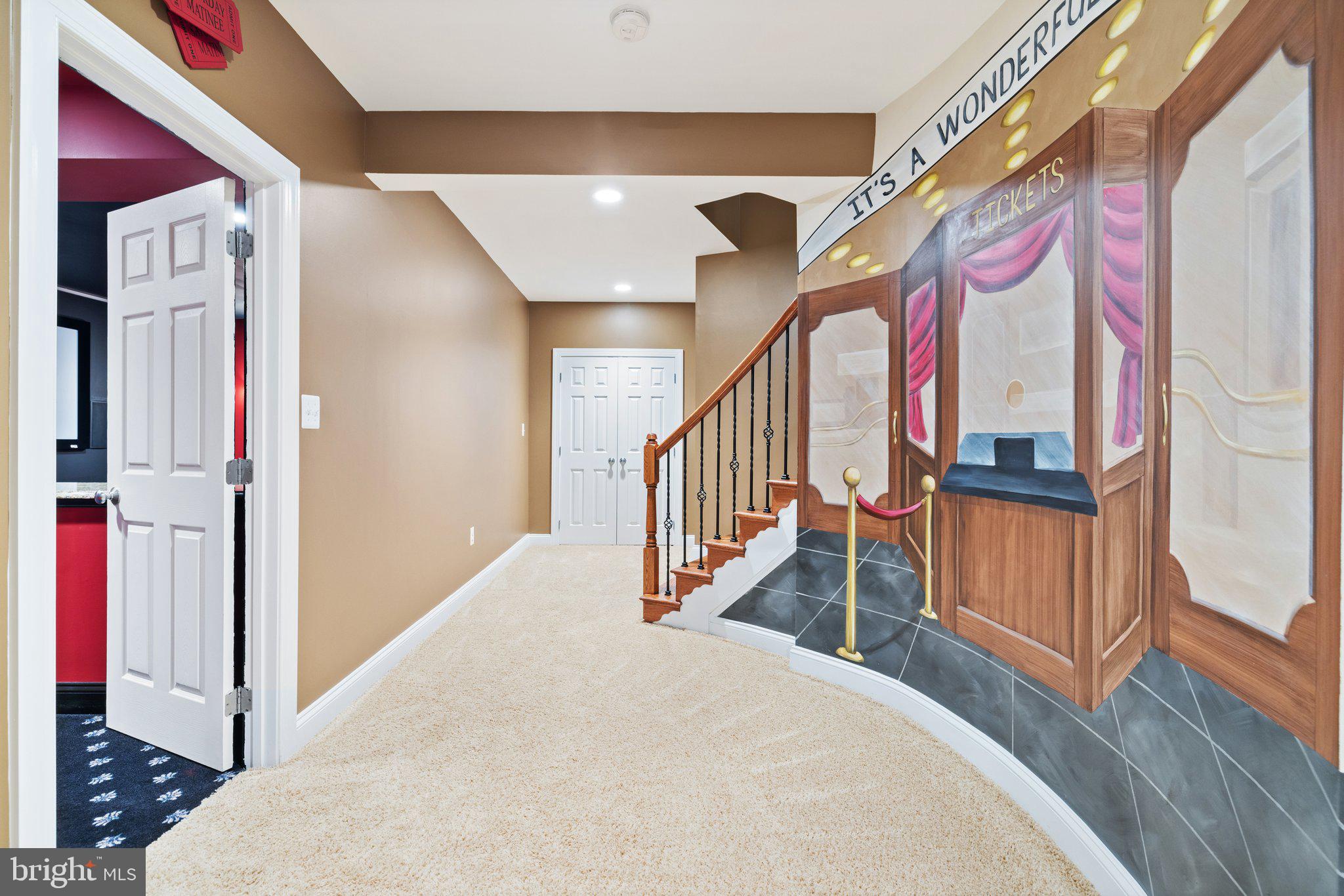 HEATHER KNOLLS - Residential