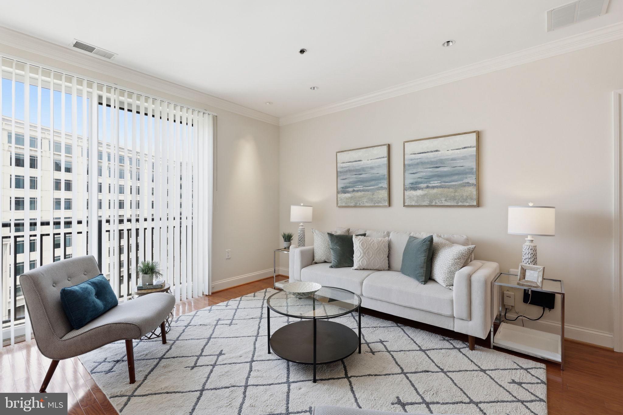 PALLADIAN - Residential