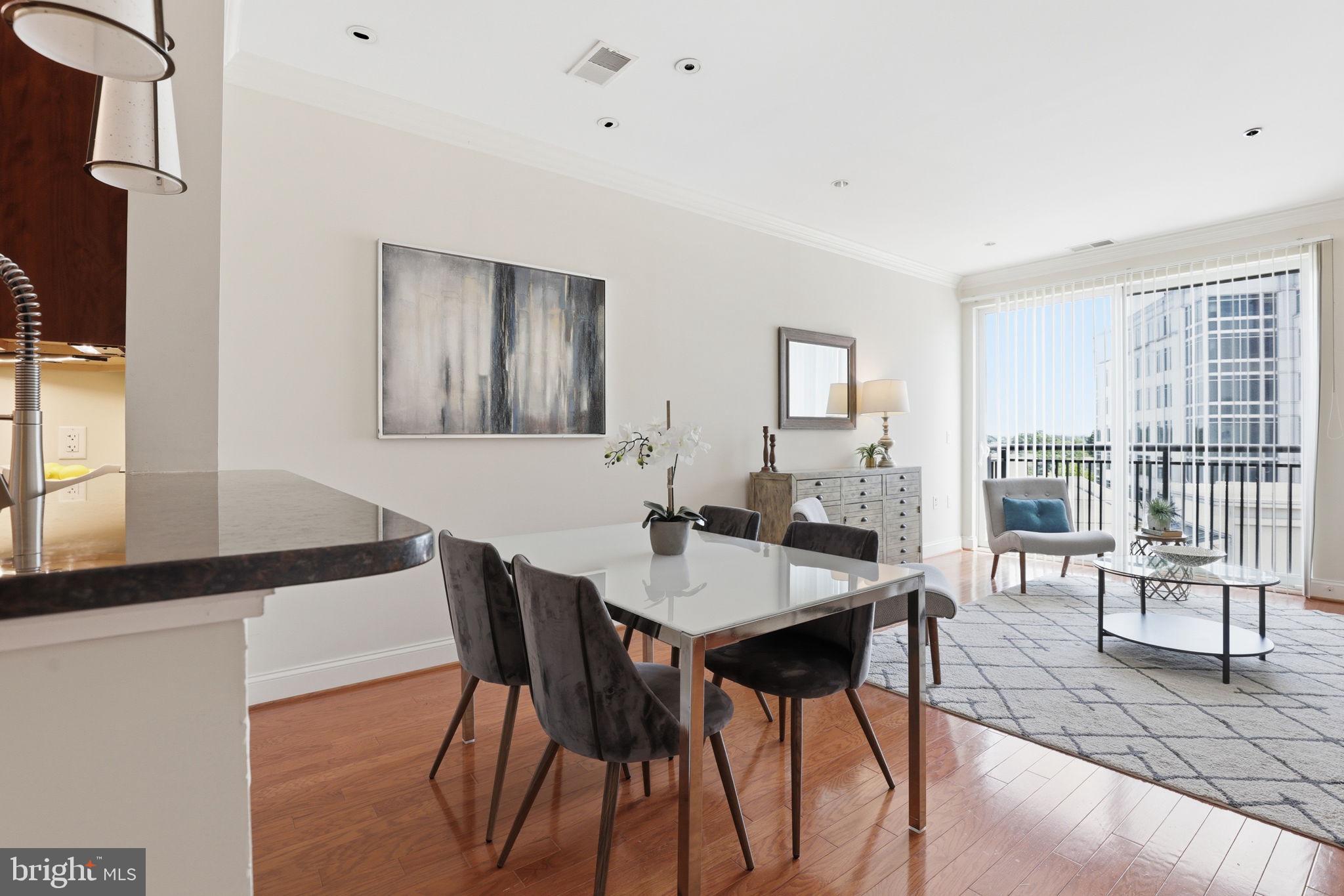 PALLADIAN - Residential