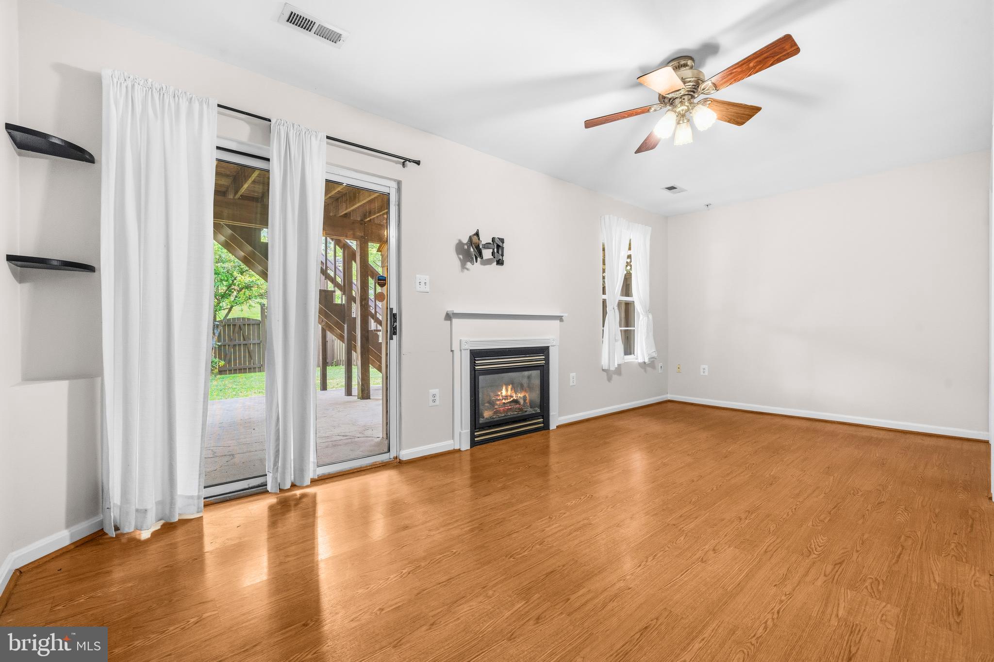 WHITTIER - Residential