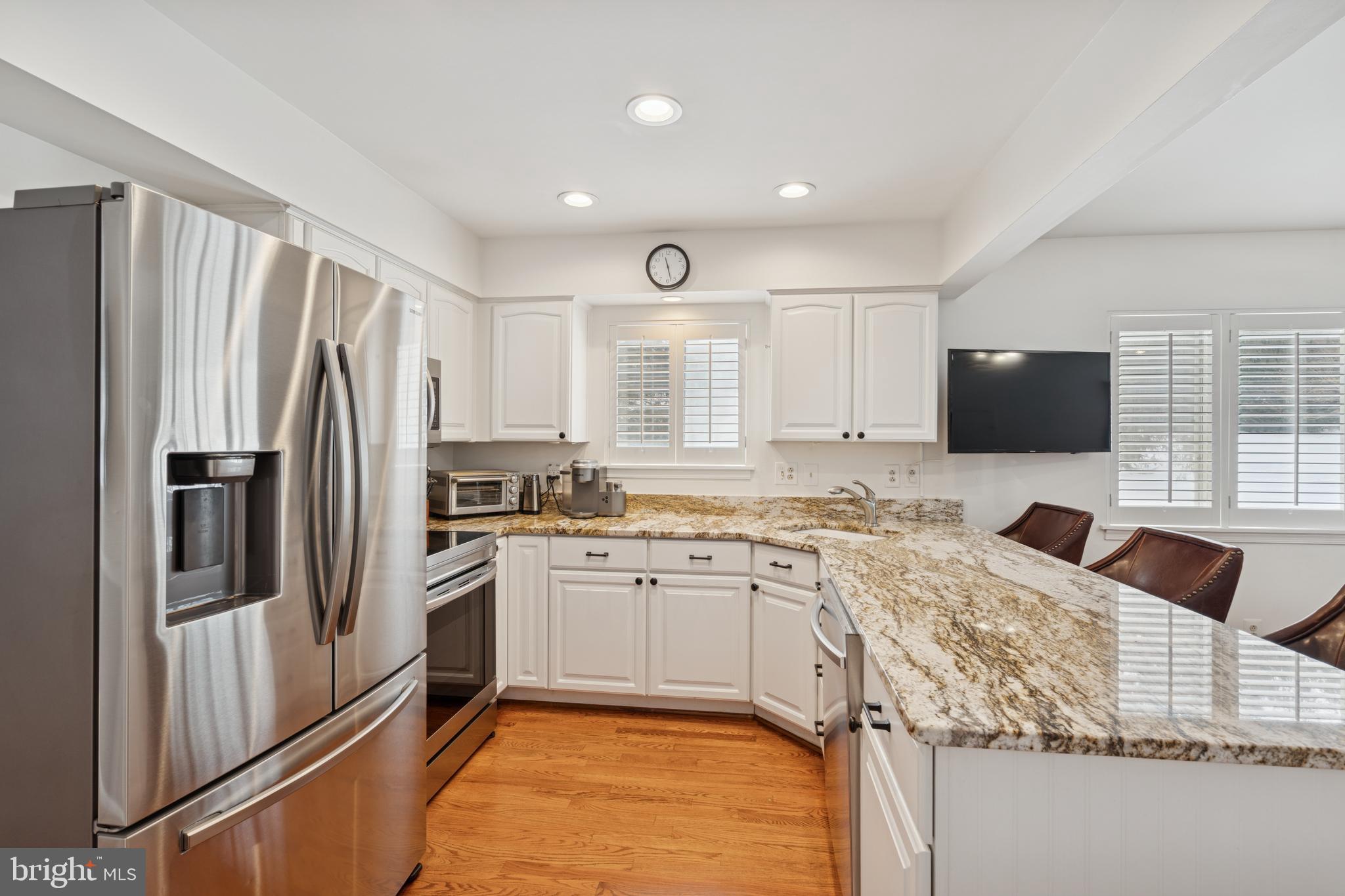 MAYS CHAPEL VILLAGE - Residential