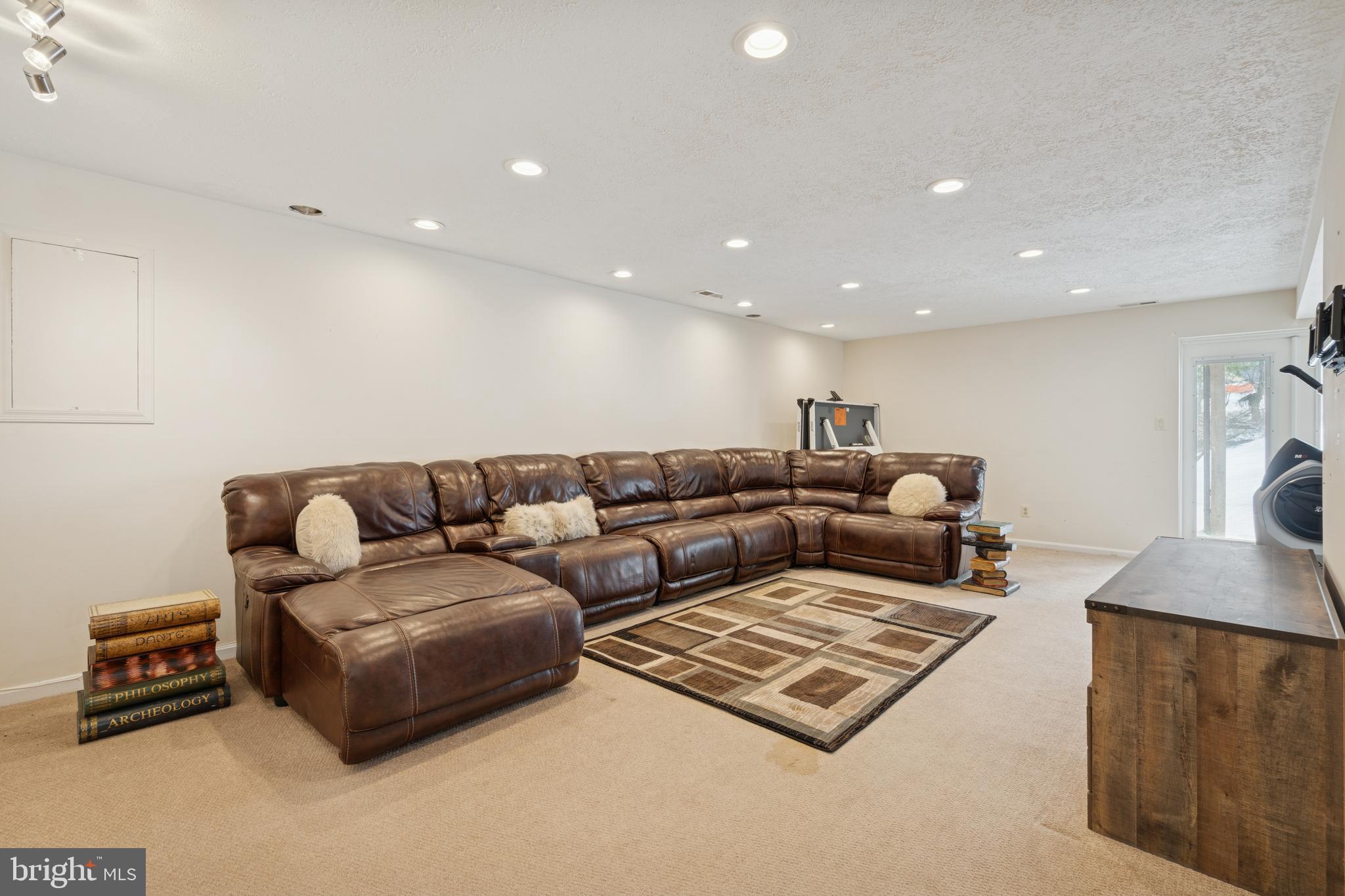MAYS CHAPEL VILLAGE - Residential