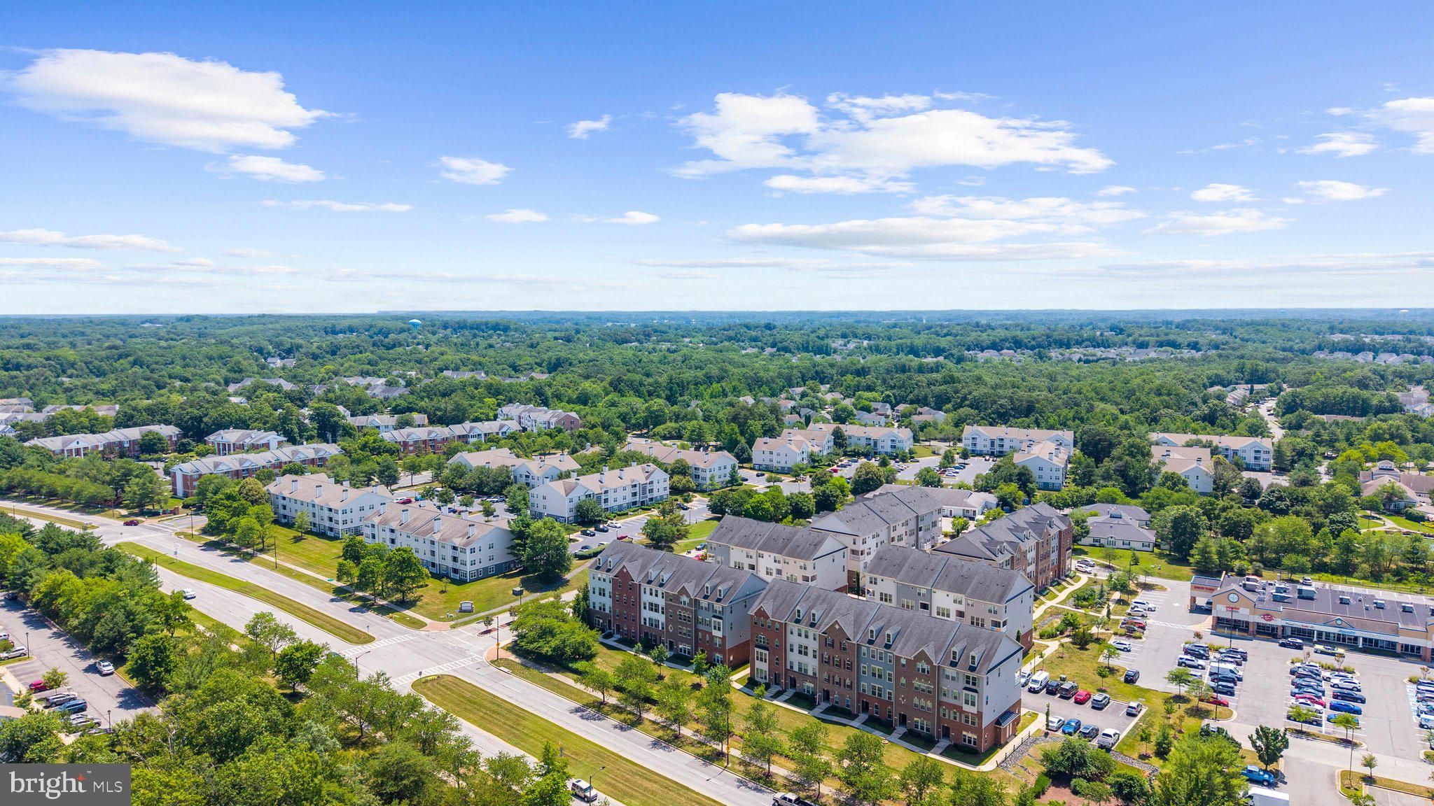 ORCHARD SQUARE - Residential