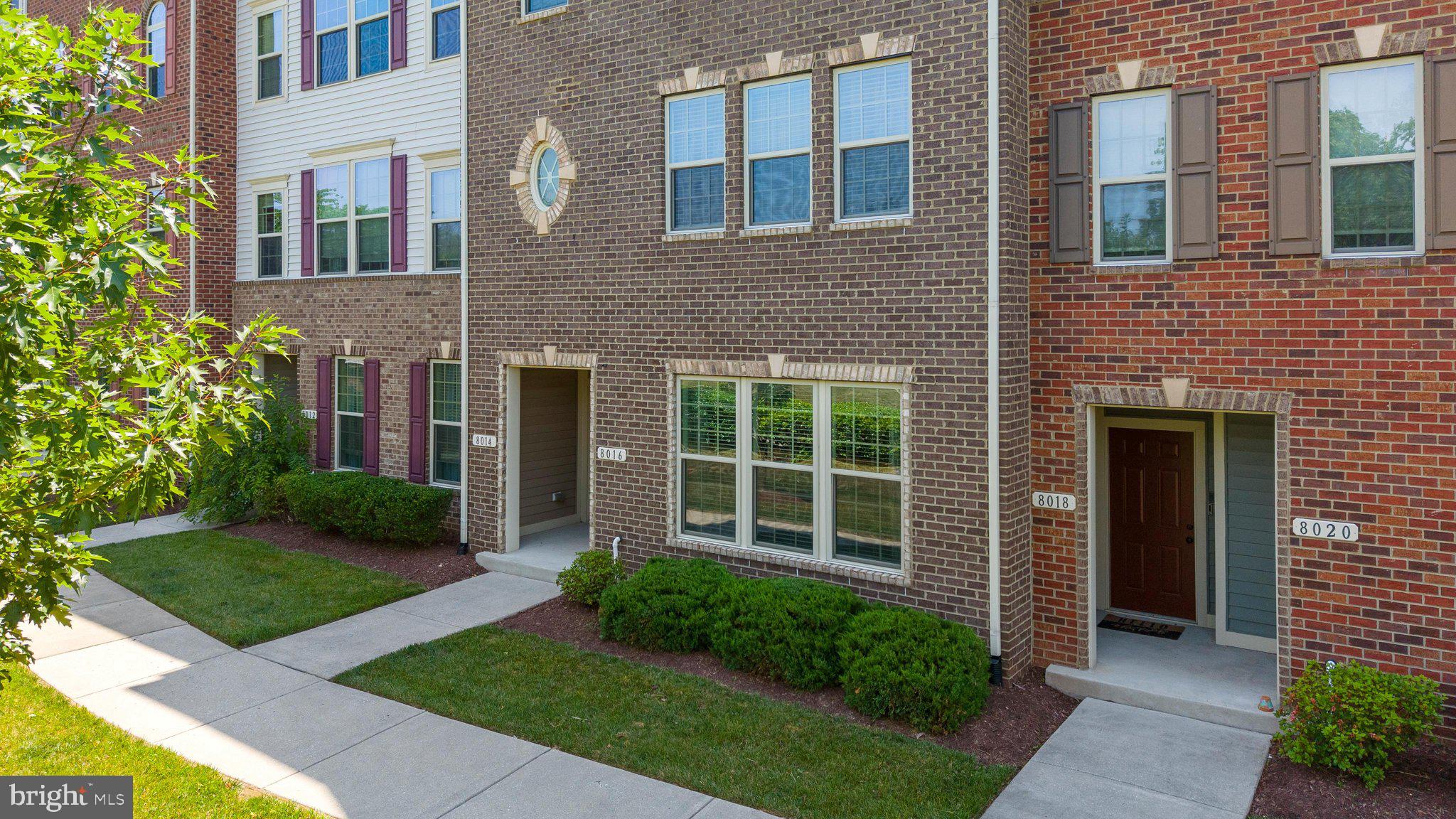 ORCHARD SQUARE - Residential