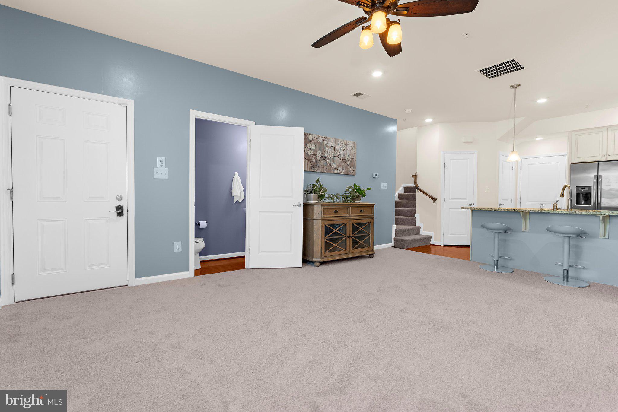 ORCHARD SQUARE - Residential