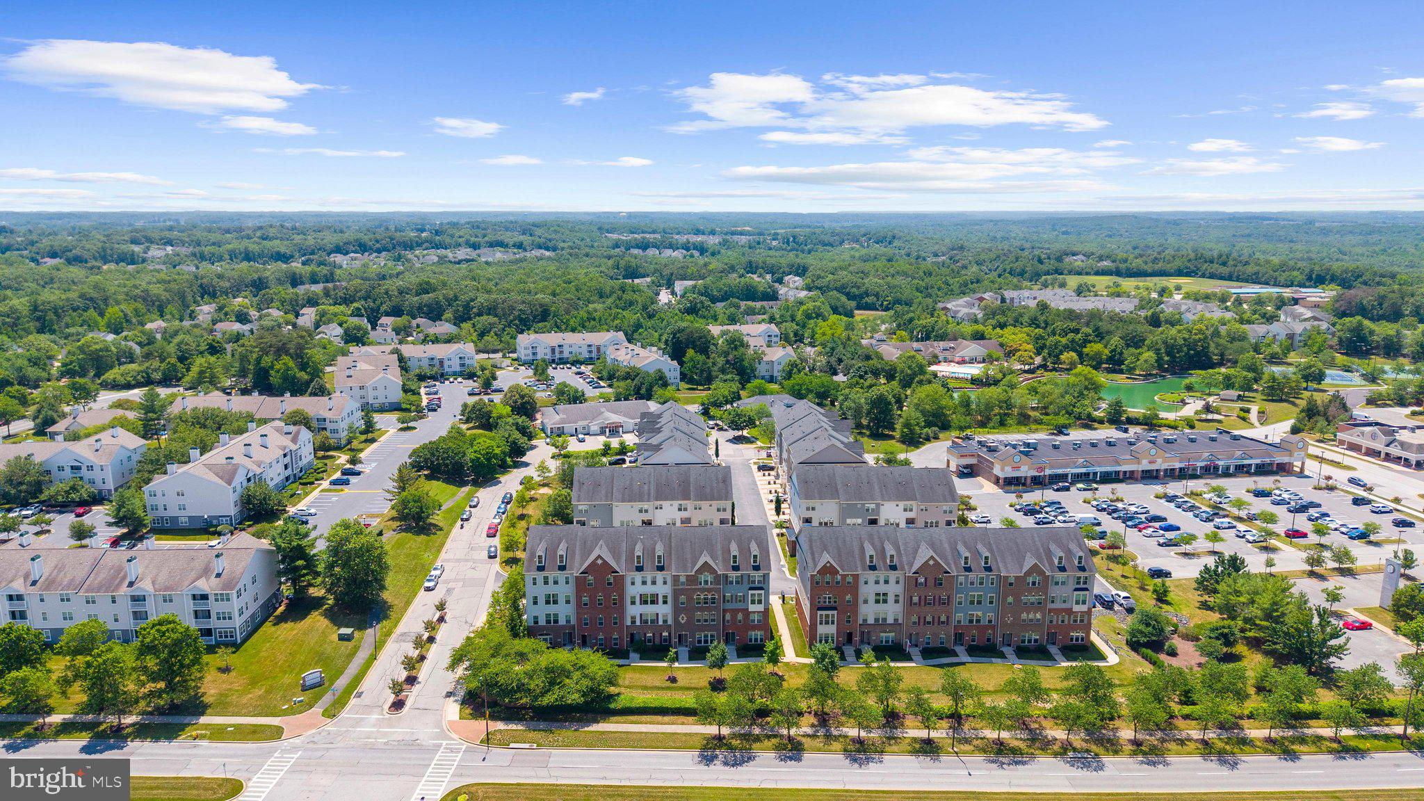 ORCHARD SQUARE - Residential