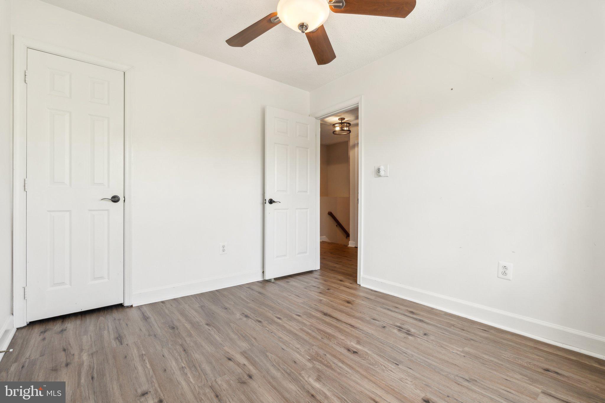 WATERFORD - Residential Lease