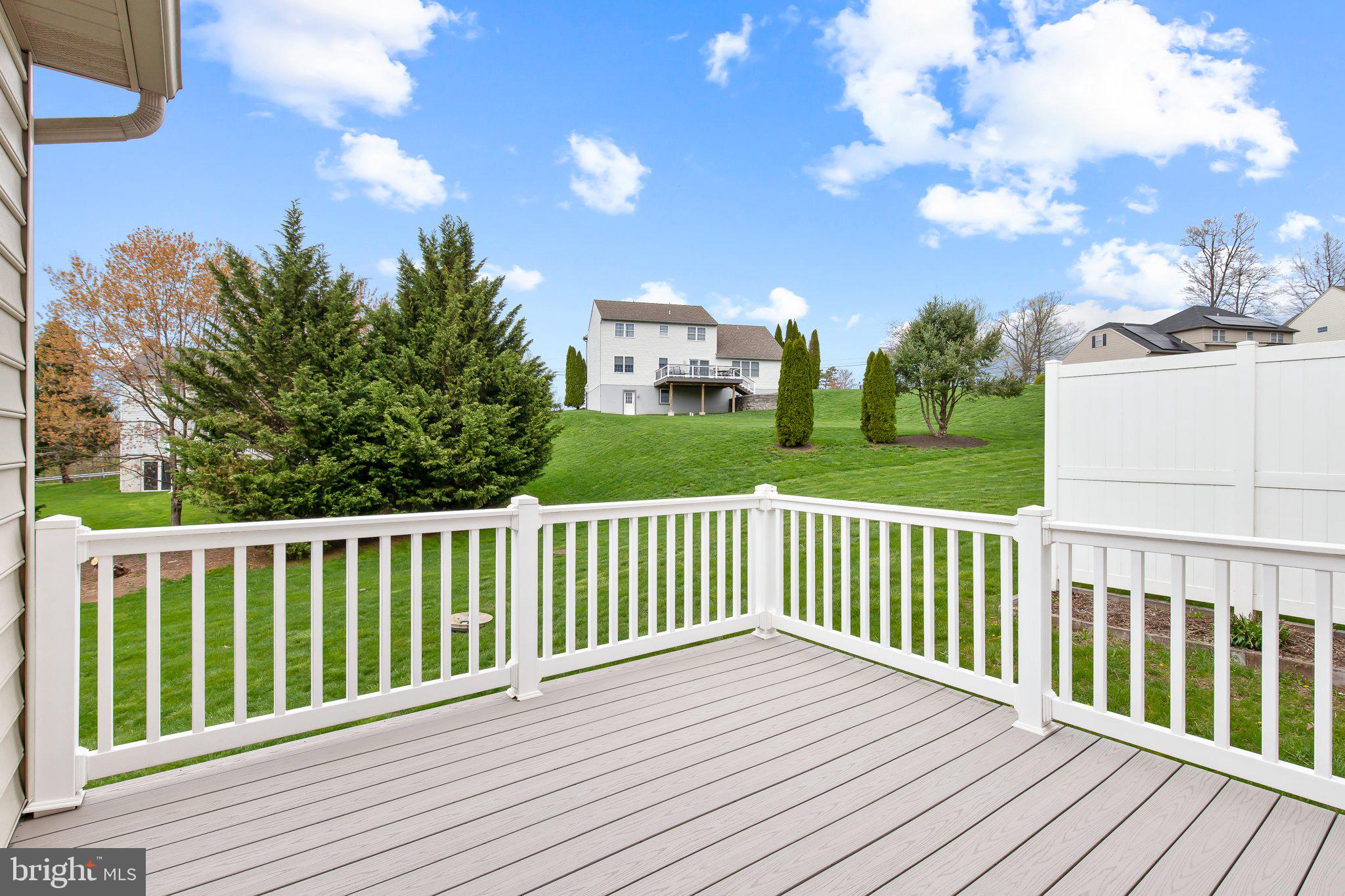 WOODS EDGE OF ELIZABETHTOWN - Residential