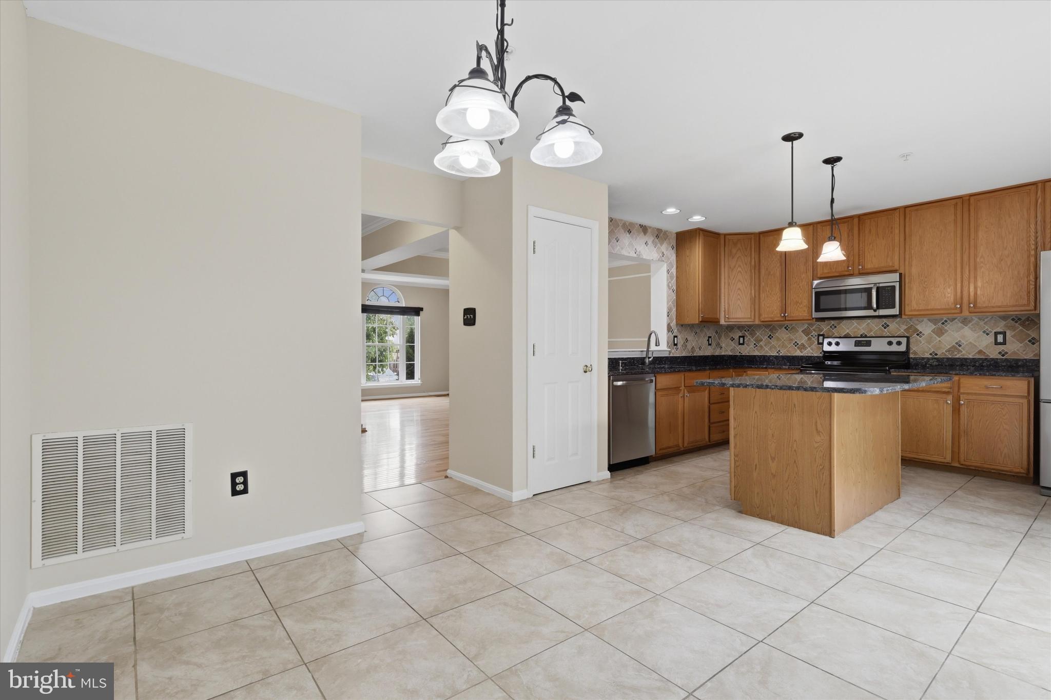 WILLOW BROOK - Residential