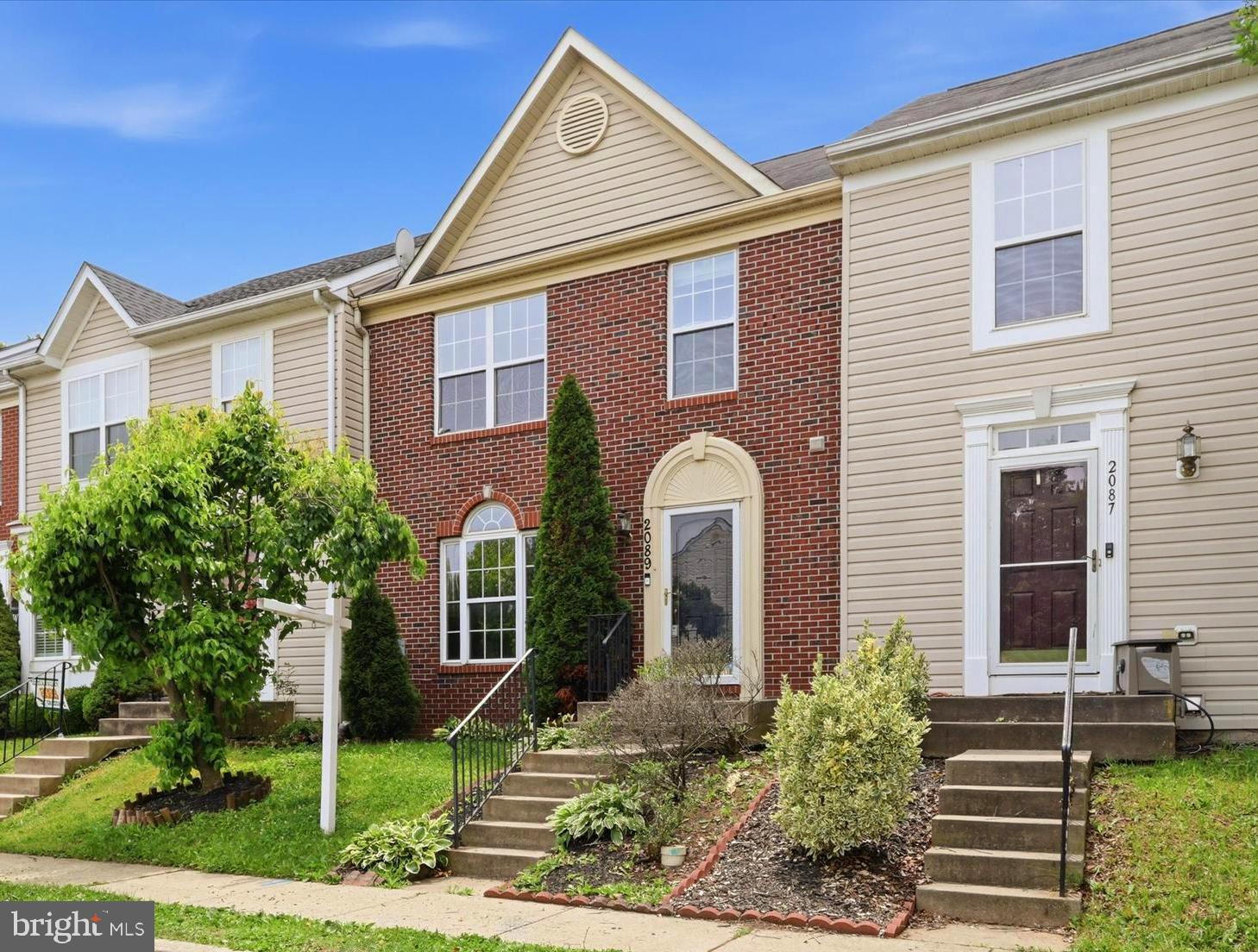 WILLOW BROOK - Residential