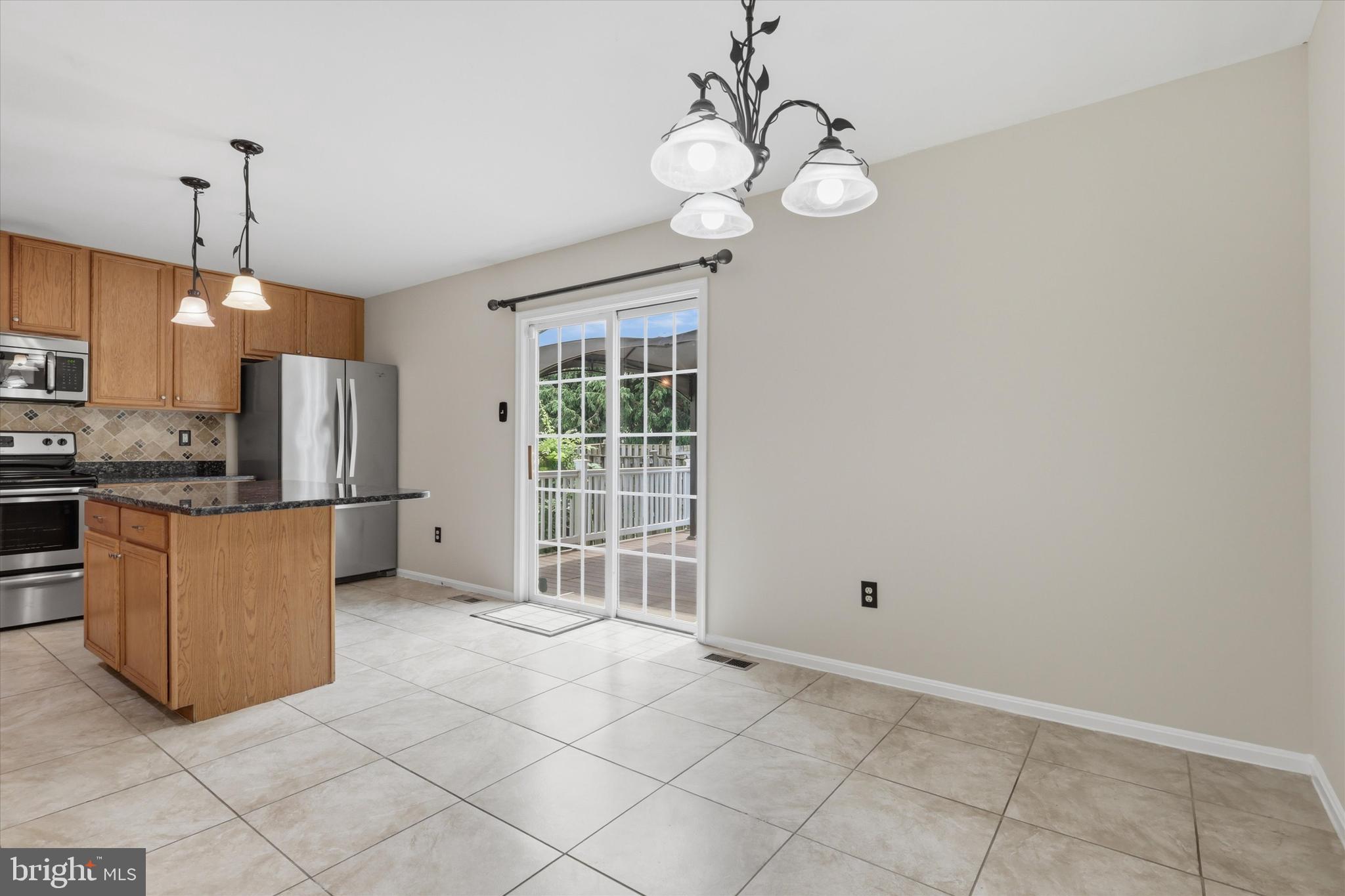 WILLOW BROOK - Residential
