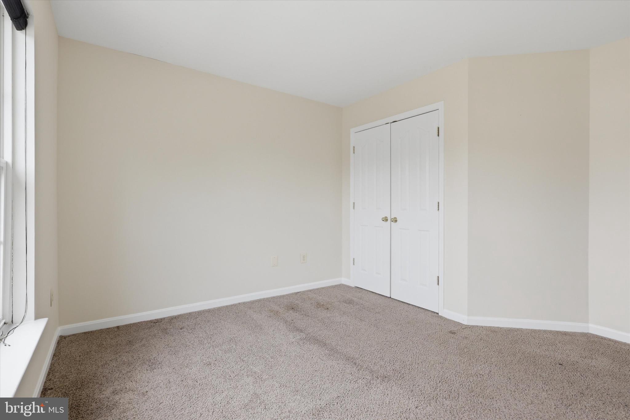 WILLOW BROOK - Residential