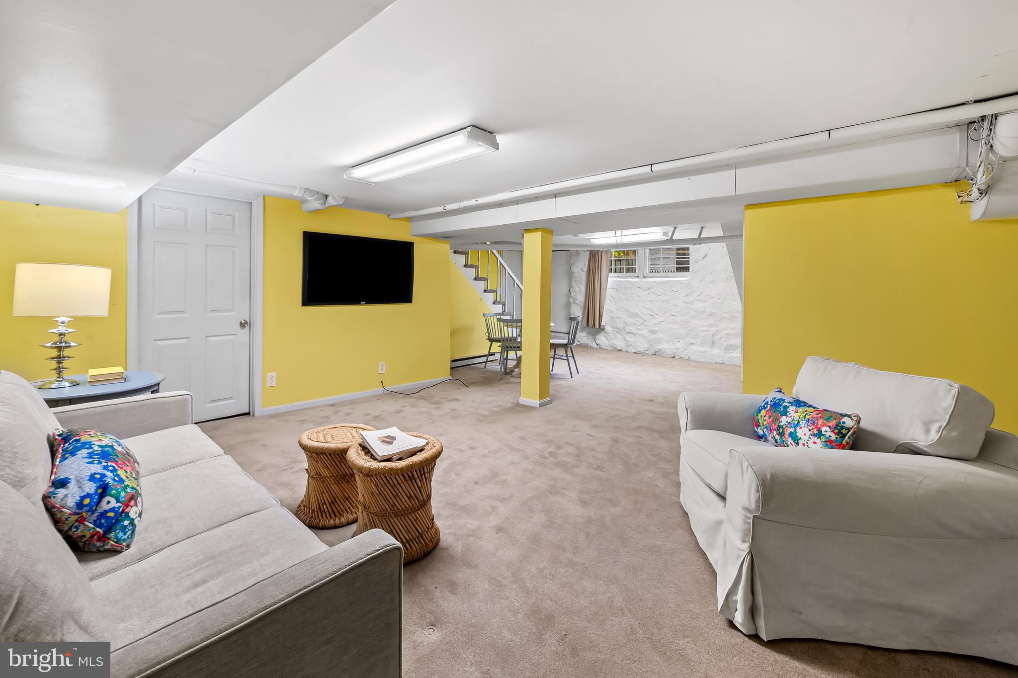 MOUNT WASHINGTON - Residential