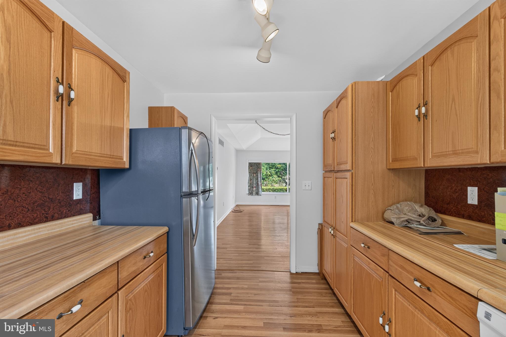 DOGWOOD VILLAGE - Residential