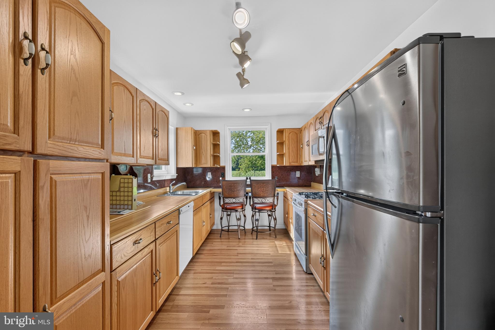 DOGWOOD VILLAGE - Residential